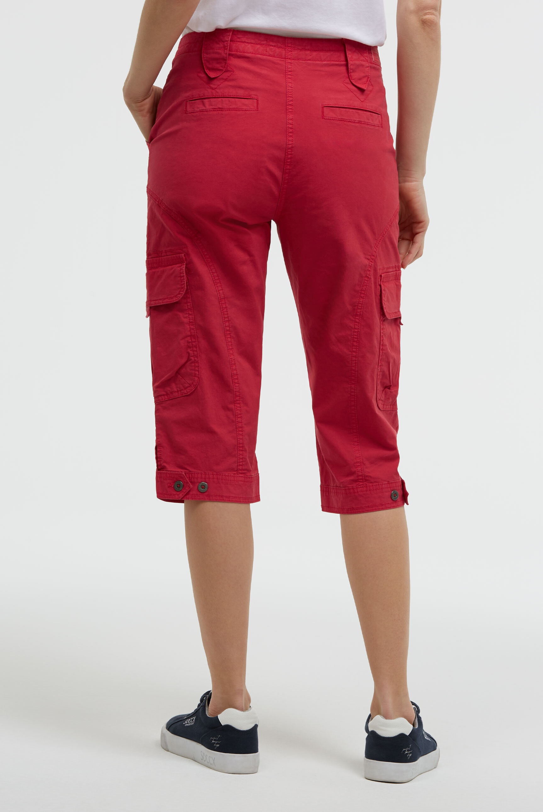 SOCCX Skaterbermudas  mit verstellbarem Knopfriegel am Hosensaum