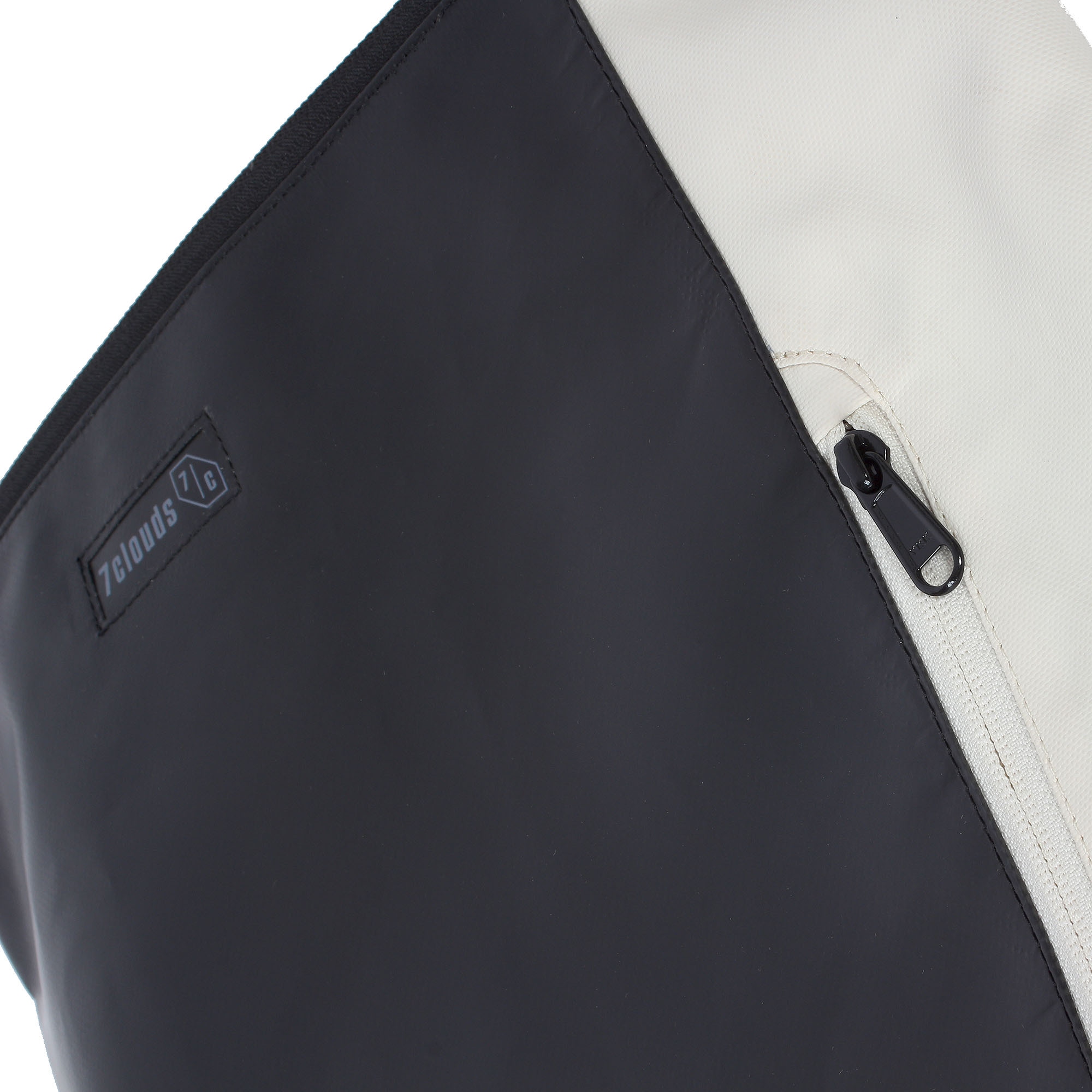 7clouds Laptoprucksack »Shawi 7.1« mit recyceltem PET