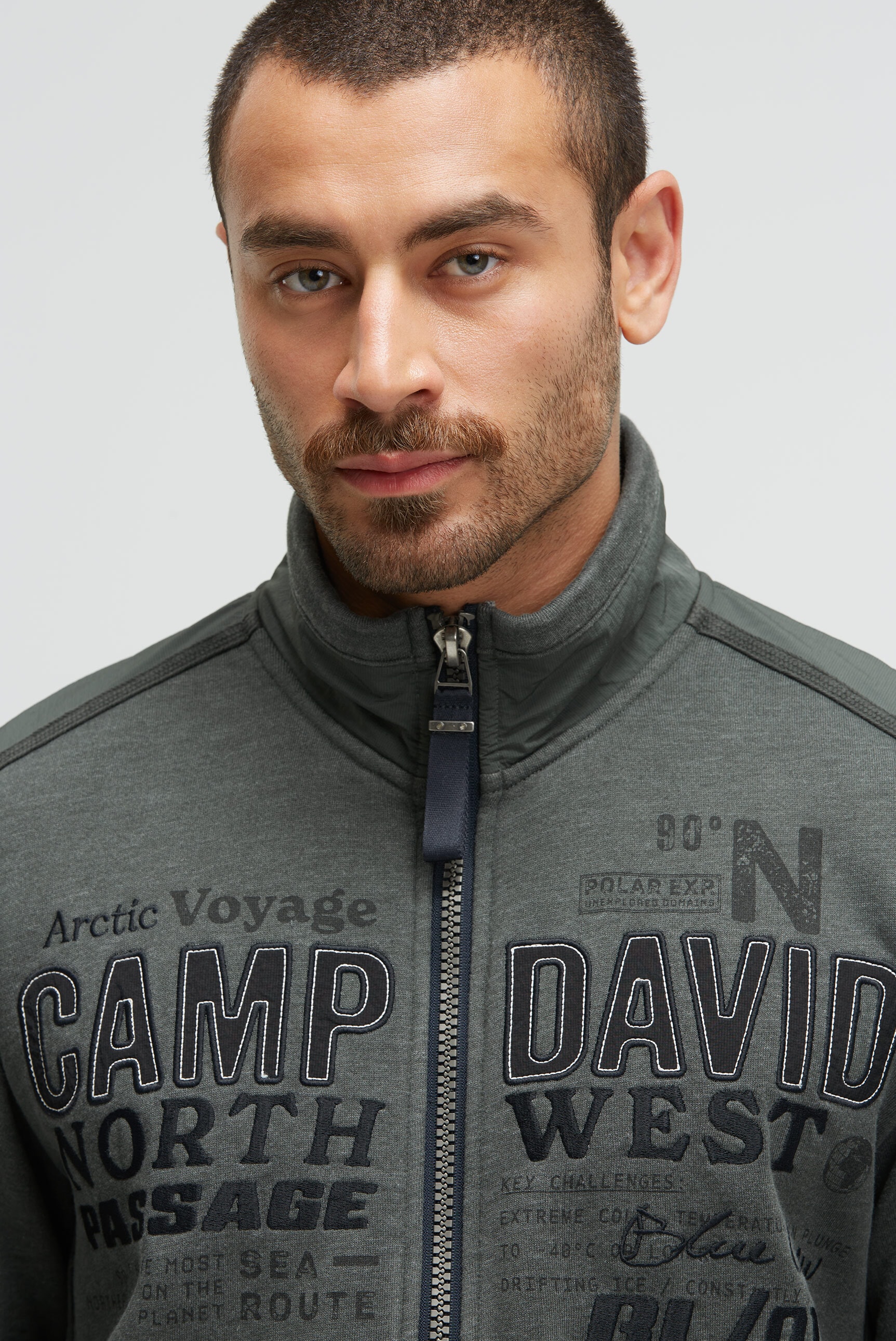 CAMP DAVID Sweatjacke, mit Reißverschlusstaschen