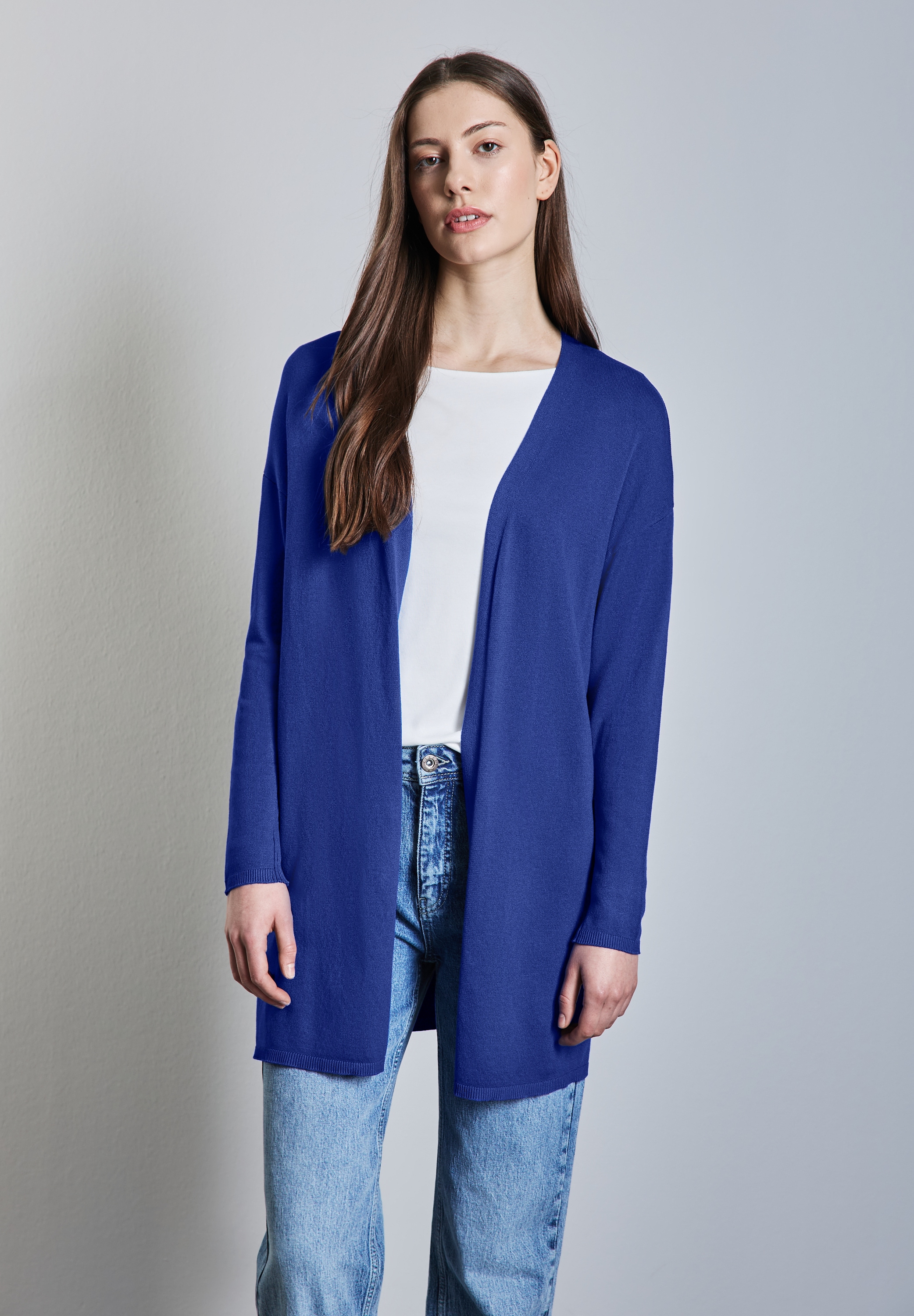 STREET ONE Strickjacke, aus softer Viskose