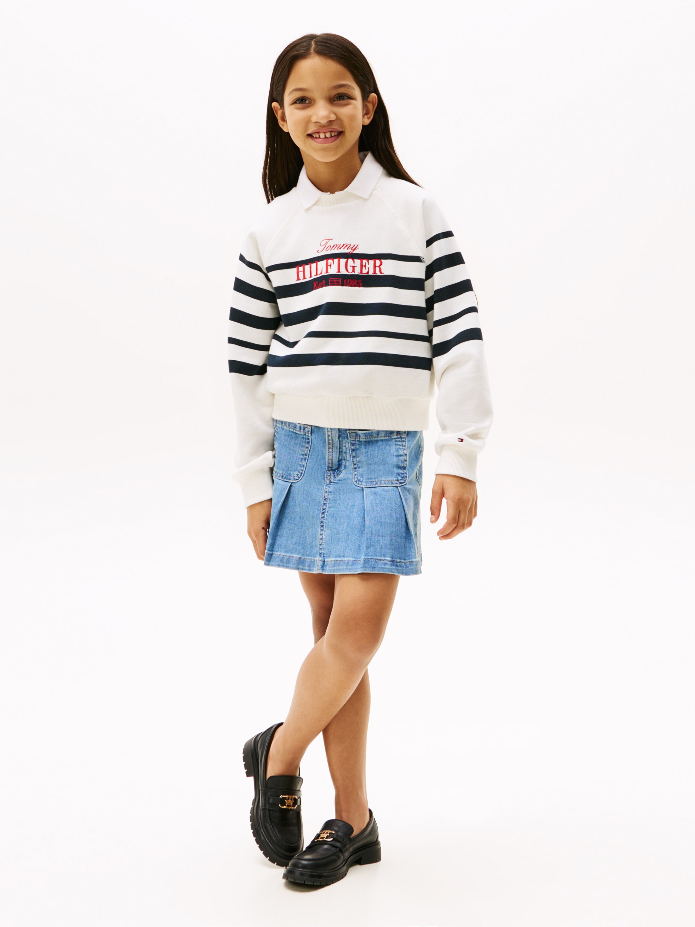 Tommy Hilfiger Sweatshirt »TOMMY SCRIPT CN SWEATSHIRT«, mit Logostickerei, mit Streifenmuster