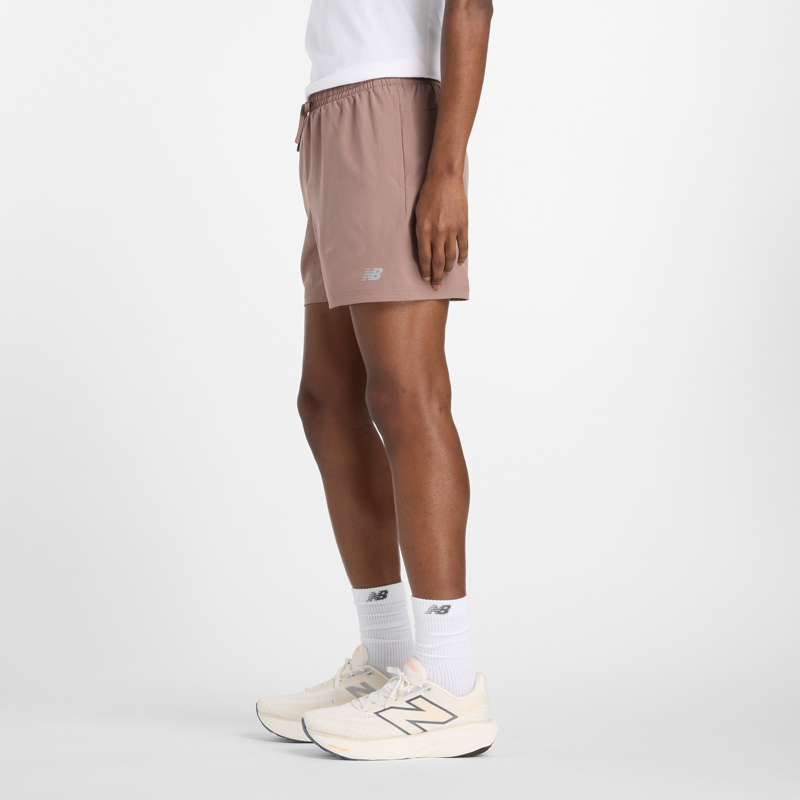 New Balance Laufshorts »Sport Essentials Short 5"«