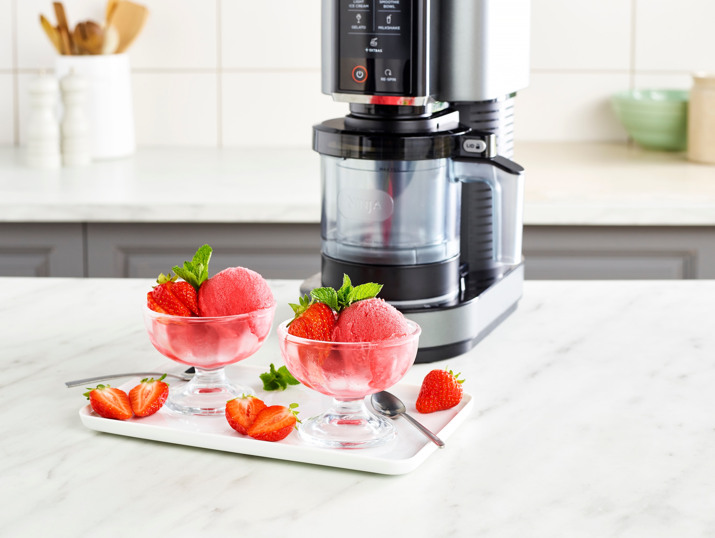 NINJA Eismaschine »NC302EU Creami« 0,47 l 800 W Mit 2 Dessertbehältern