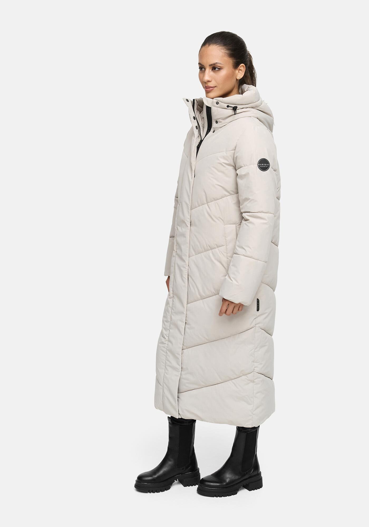 Marikoo Winterjacke »Ranja«, extra langer Damen Winter Steppmantel
