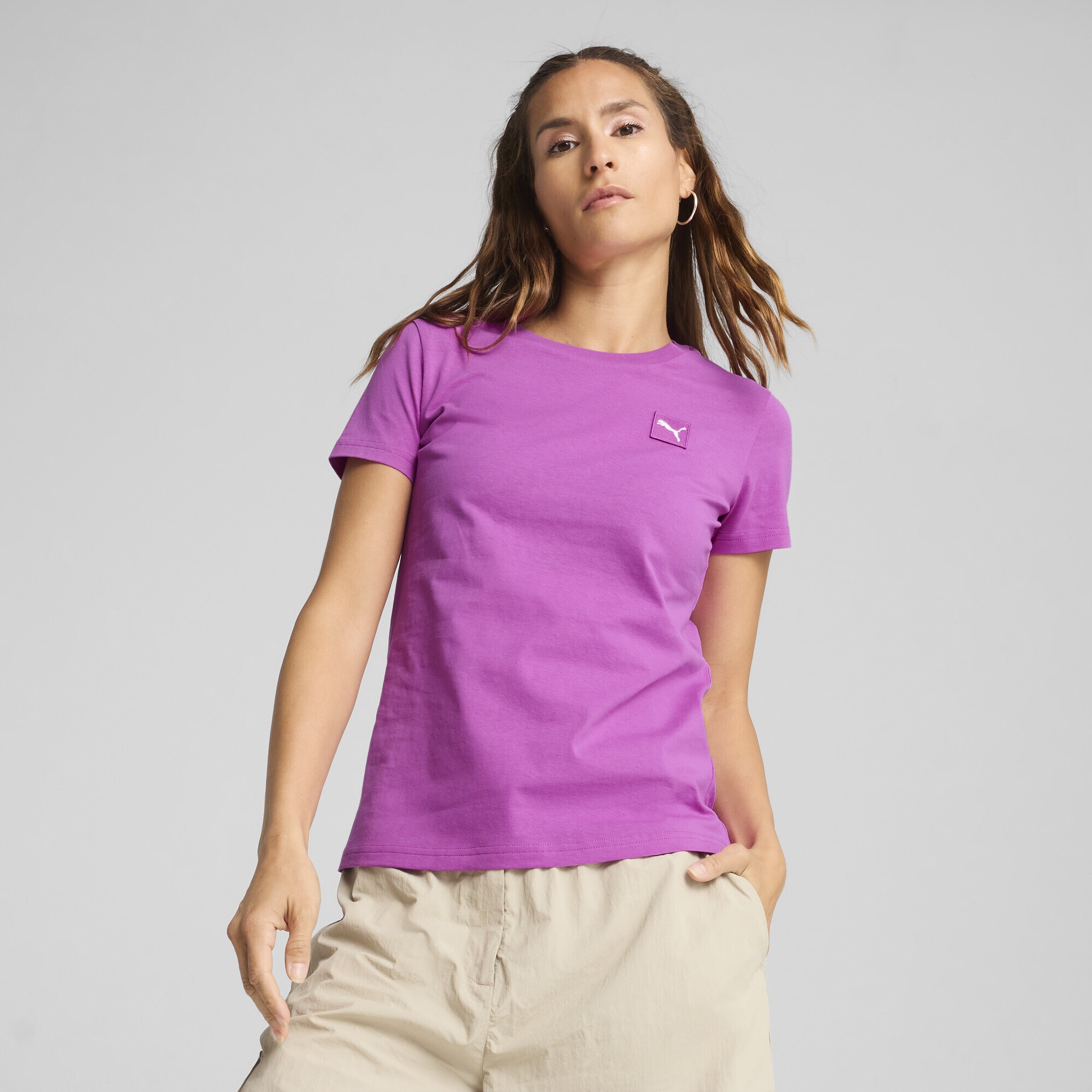 PUMA T-Shirt »ESS ELEVATED T-Shirt Damen«