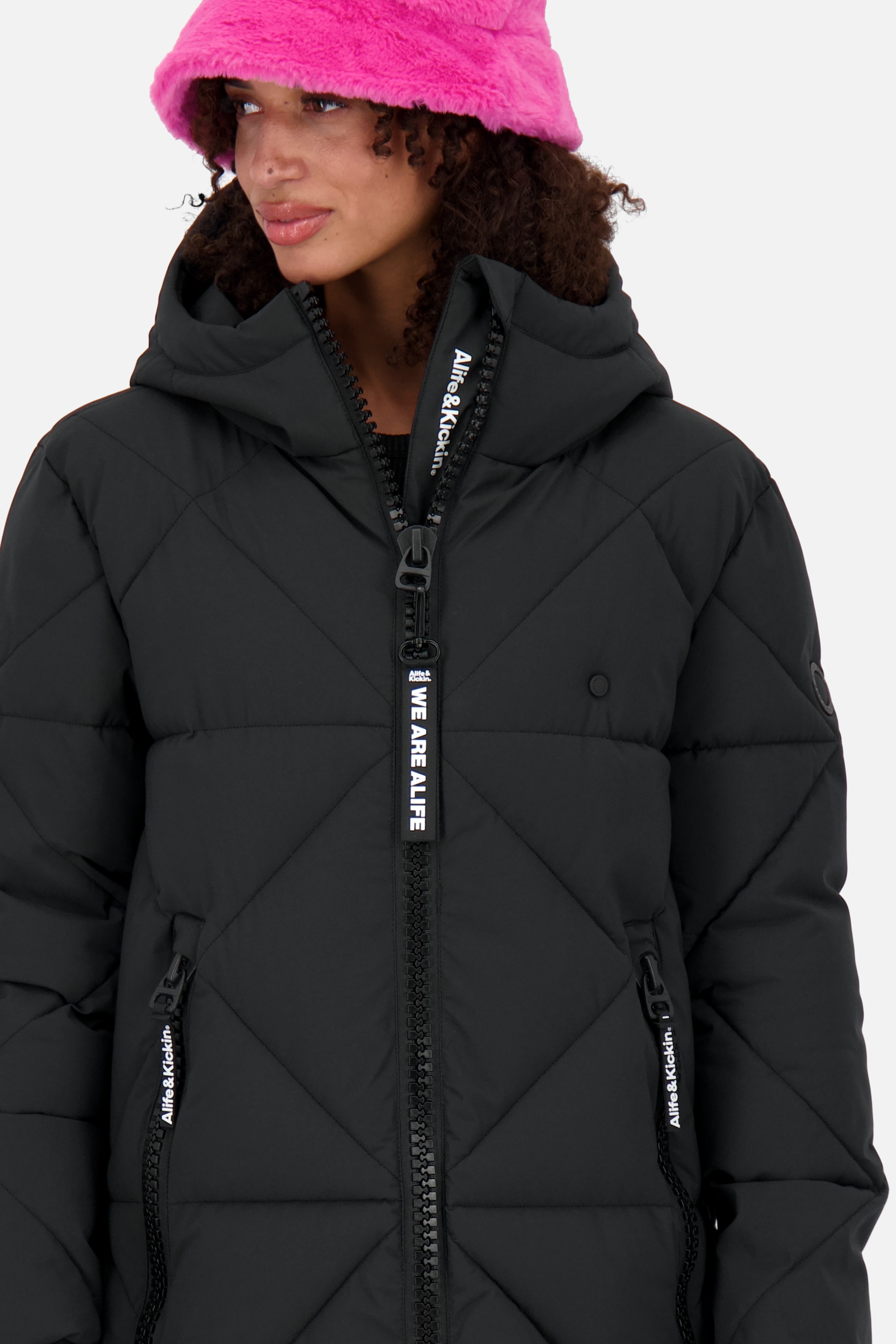 Alife & Kickin Winterjacke »Damen EnyaAK A«, Figurnah geschnittener Wintermantel mit 2-Wege Reißverschluss