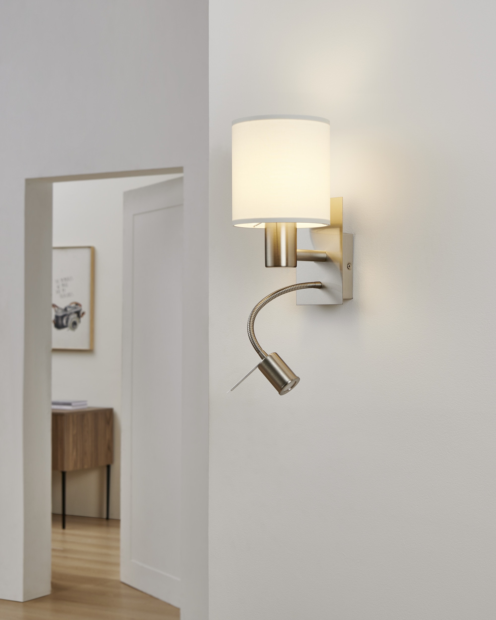 EGLO Wandleuchte »PASTERI Wandlampe - Stahl - E27;LED - 1X40W;1X3,8W - IP20« E27 1 Stk. Warmweiß Wandstrahler, Wandspot, Wohnzimmer, Schlafzimmer, L15 x H38 x AL19,5cm