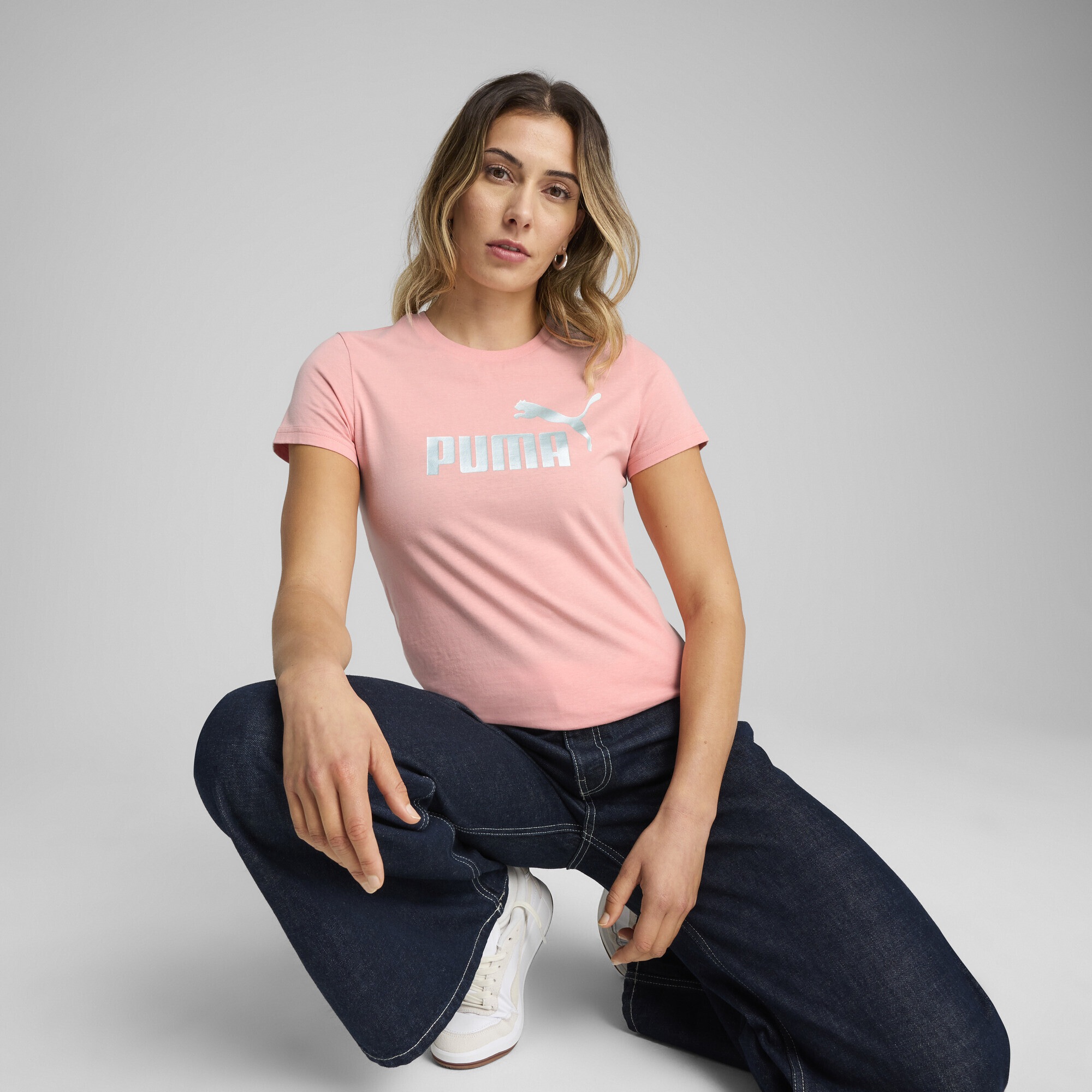 PUMA T-Shirt »ESS METALLIC No. 1 Logo T-Shirt Damen«