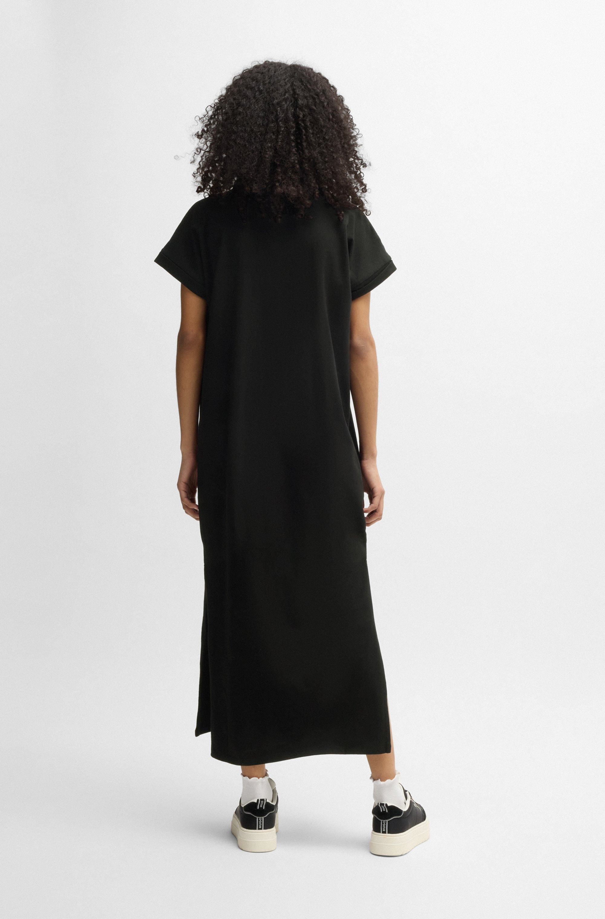 HUGO Blue Jerseykleid »Nalle_B«, mit Logostickerei Jersey Oversized mit Schlitz