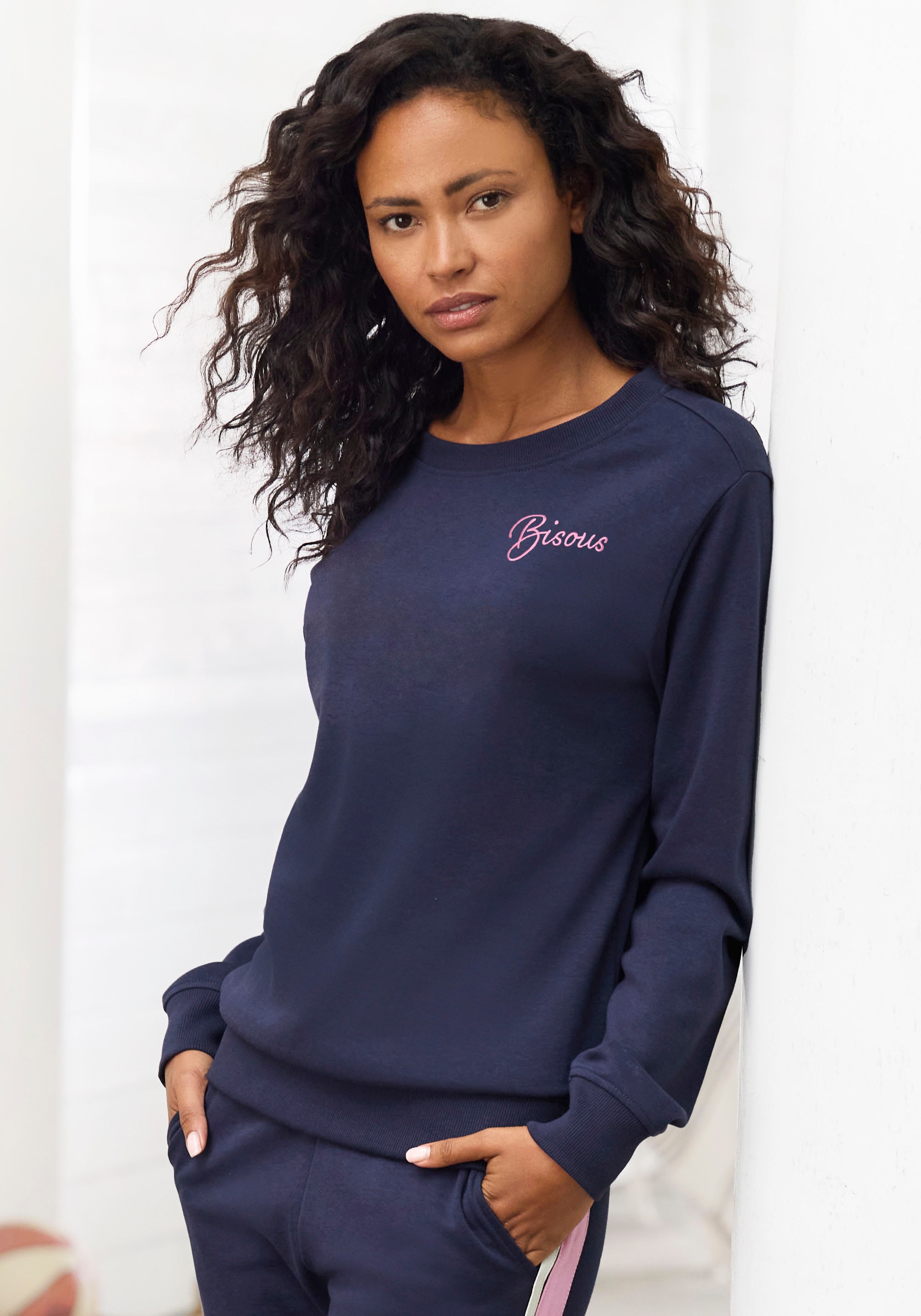 Vivance Sweatshirt, Sweatshirt mit Frontprint, Loungeanzug