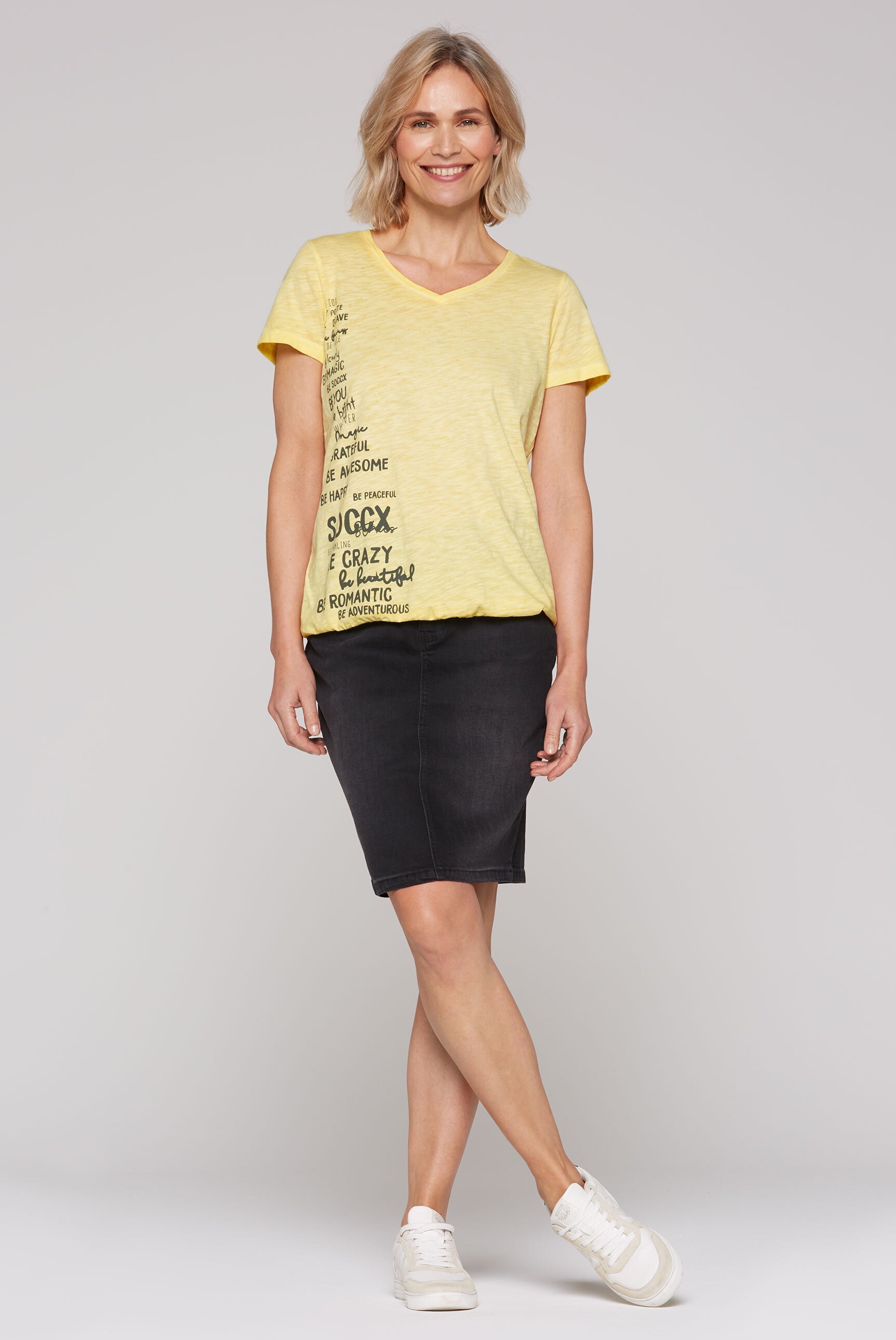 SOCCX V-Shirt, mit Gummizug im Saum