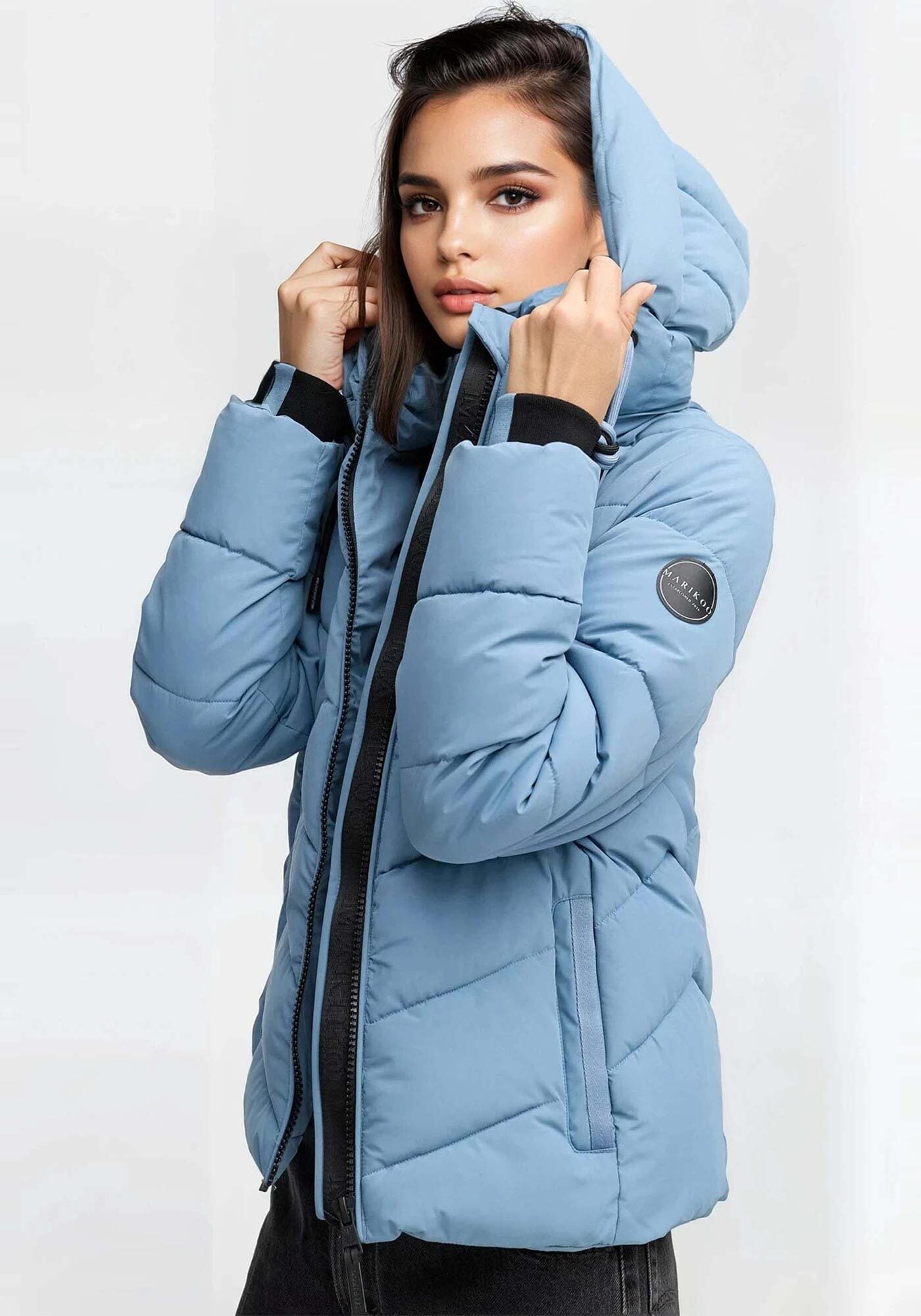 Marikoo Winterjacke "Sahnemausii", mit abnehmbarer Kapuze und hohem Kragen günstig online kaufen