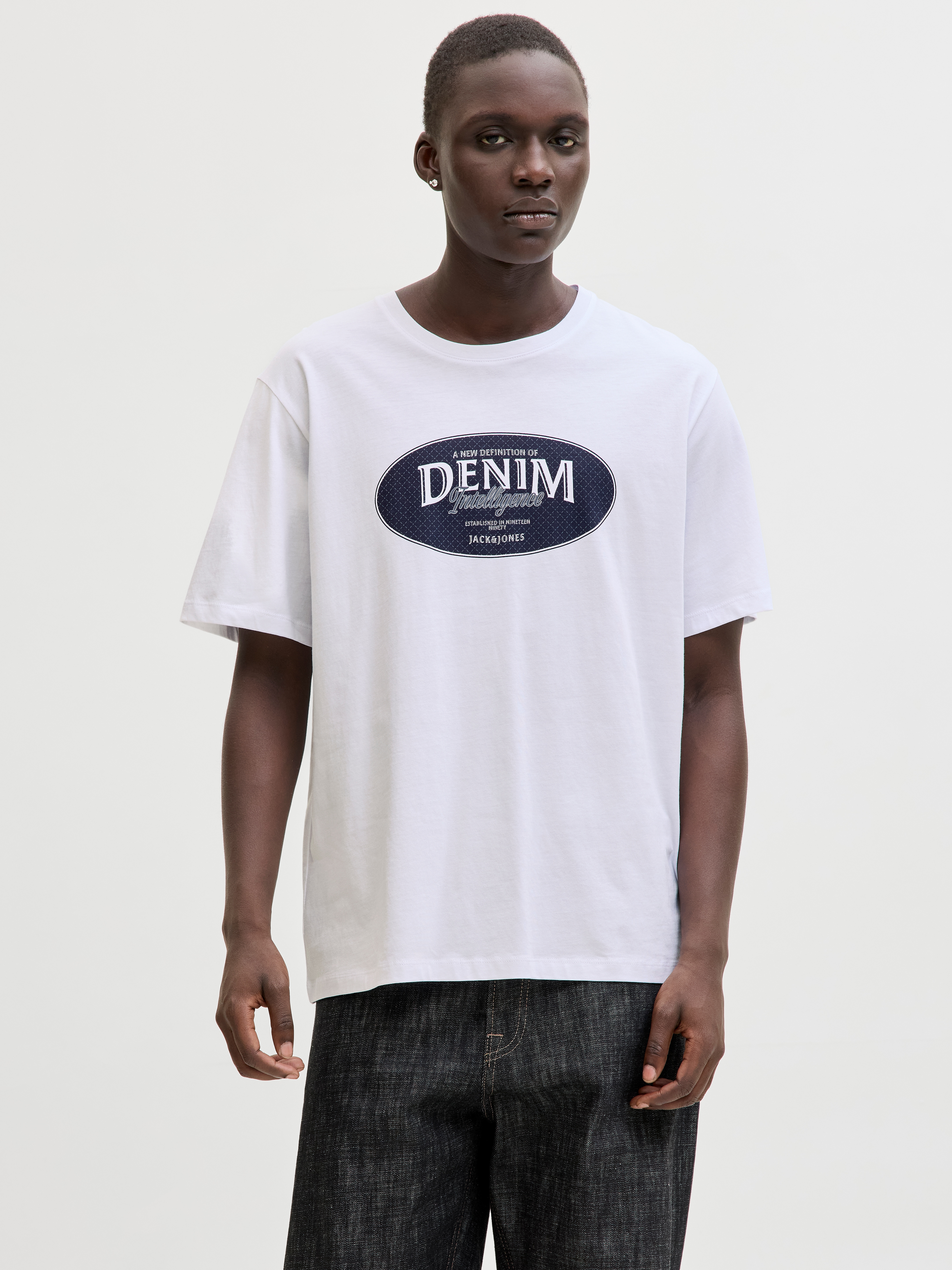 Jack & Jones Rundhalsshirt "JJEDOVER DENIM TEE SS O-NECK SN" mit Logobranding