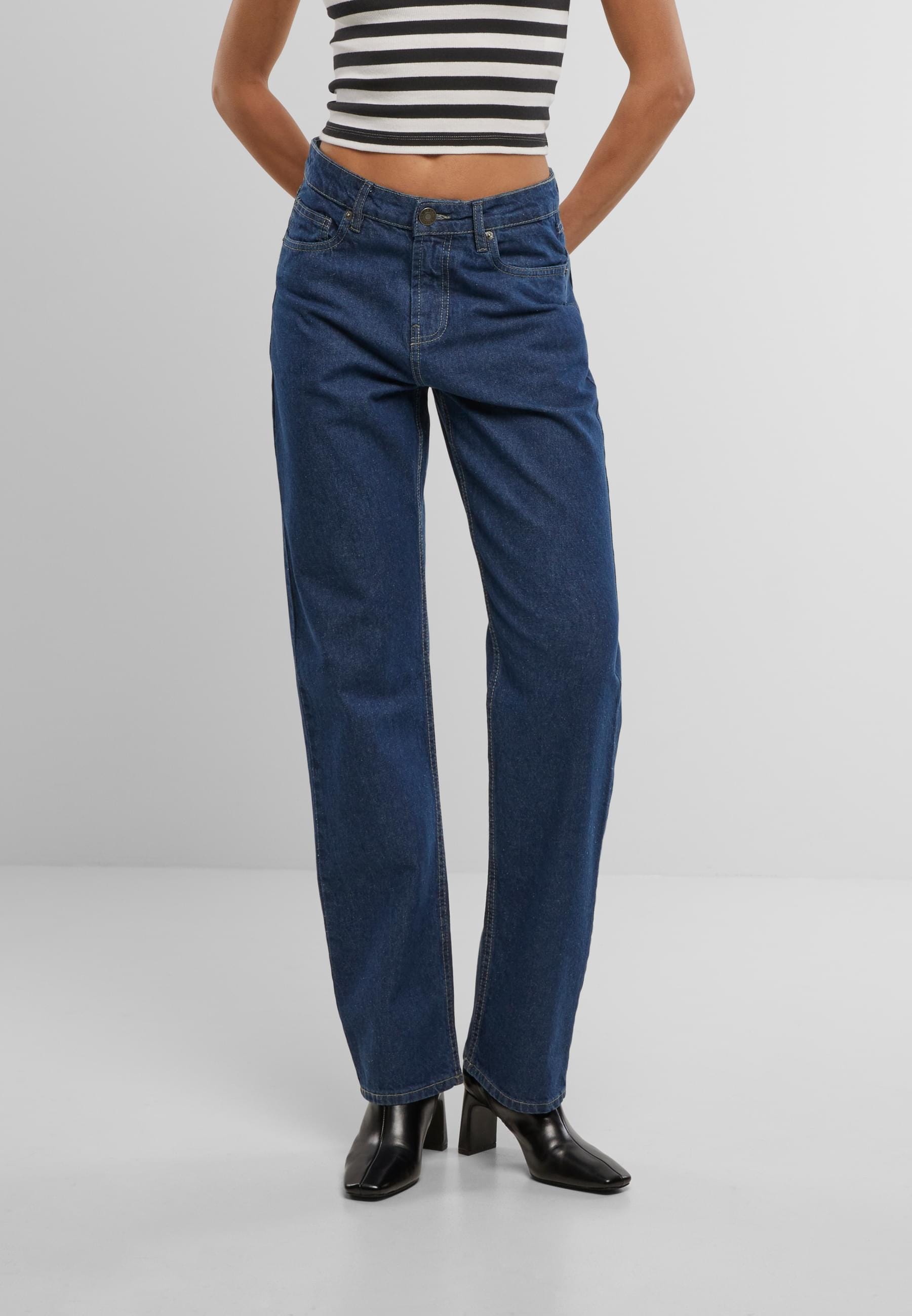 URBAN CLASSICS Bequeme Jeans »Urban Classics Ladies Straight Fit Denim«