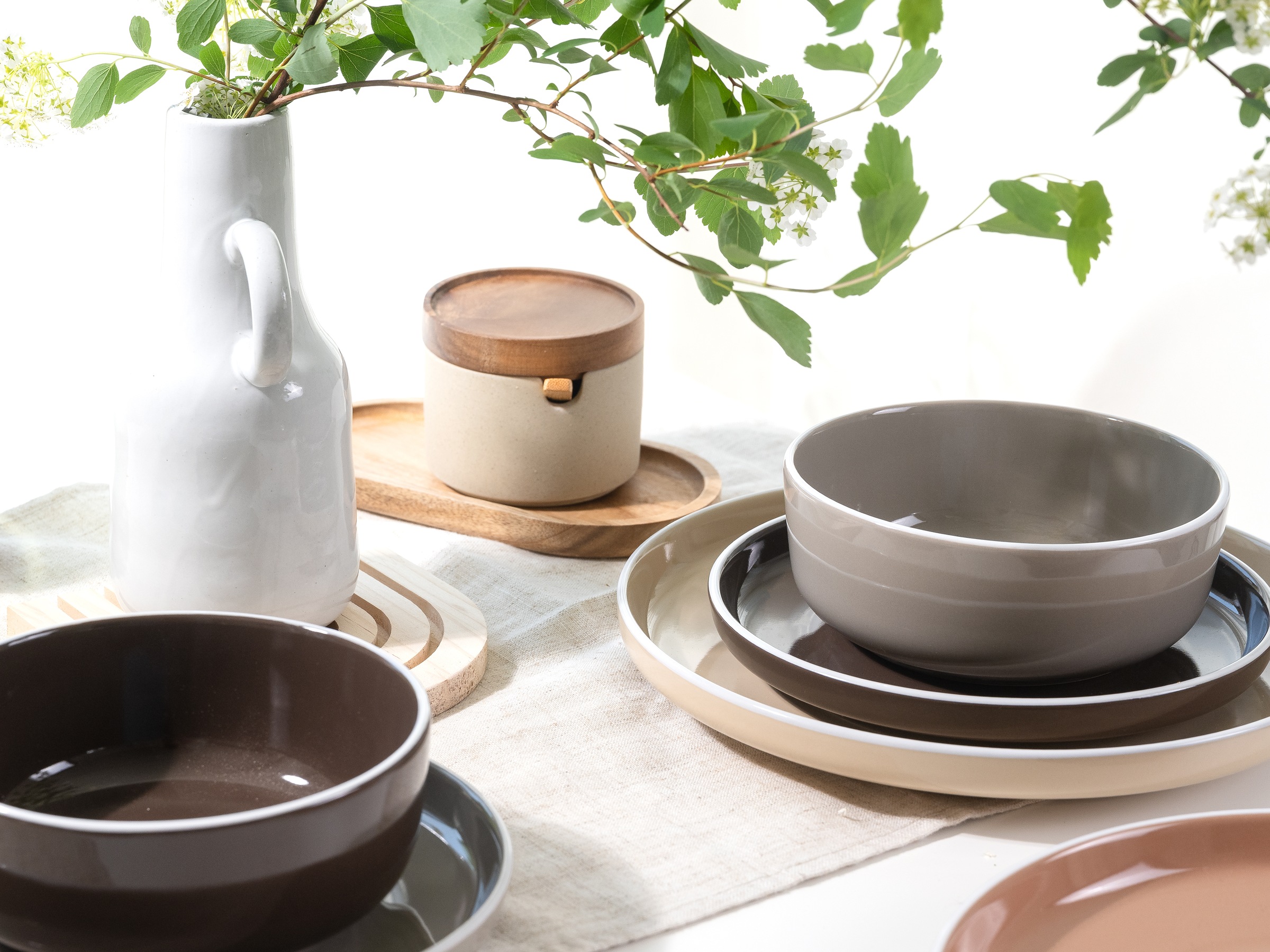 CreaTable Kombiservice »Nordic Mocha Mousse, Service 16-tlg.« Nordische Ästhetik, Glanzvolle Glasur