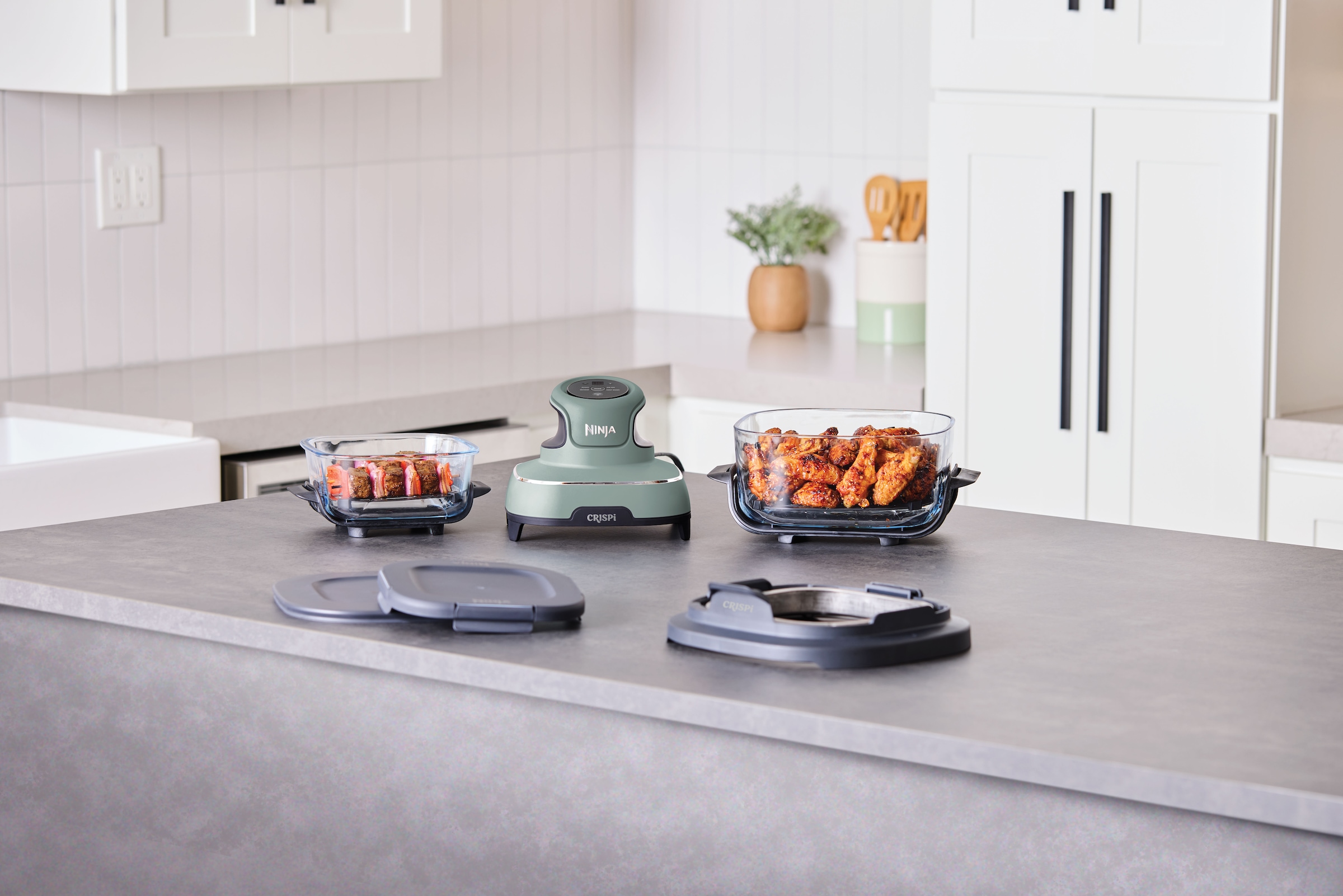 NINJA Heißluftfritteuse »CRISPi 4-in-1 Sage - FN101EUSG« 1700 W tragbar