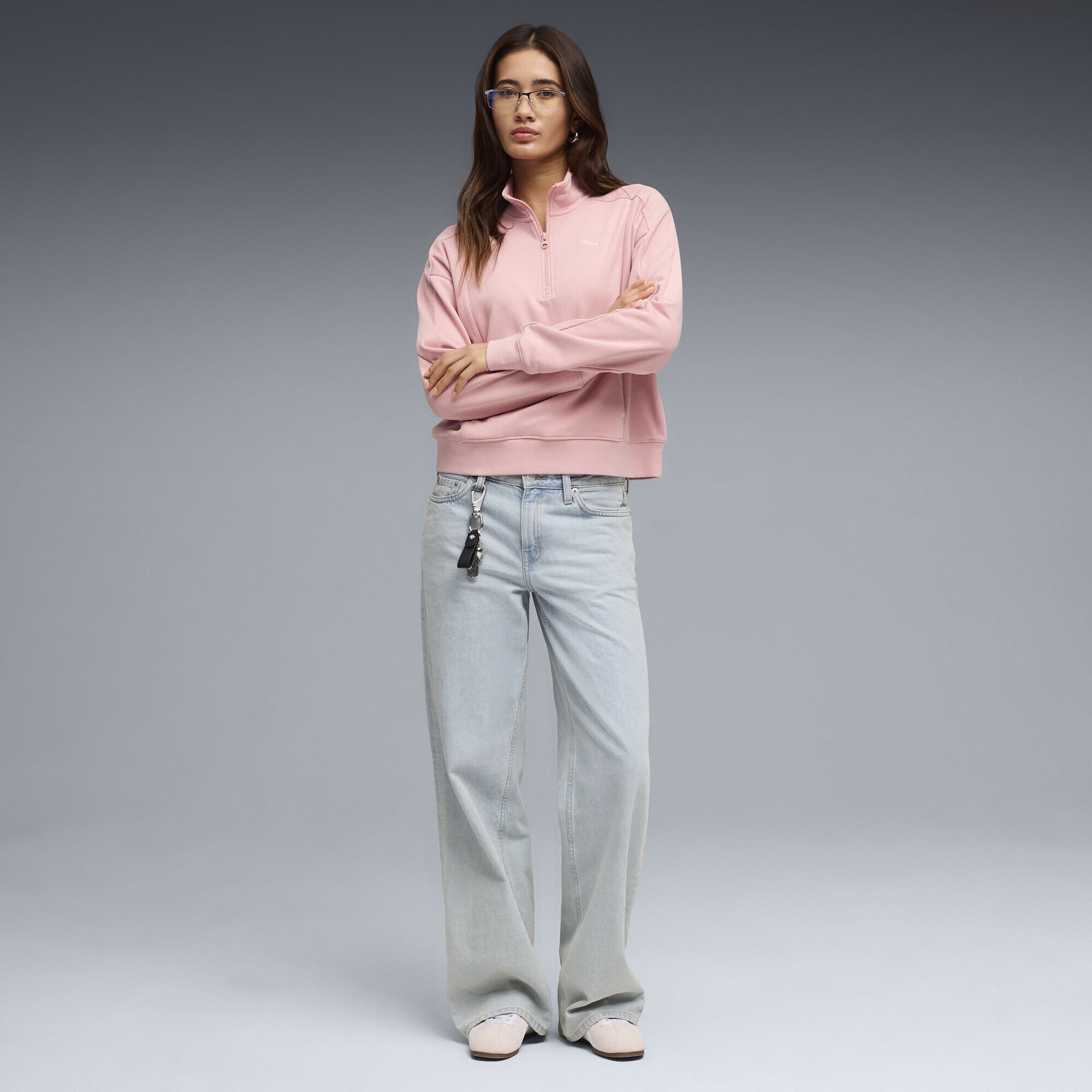 PUMA Sweatshirt »PUMA Class Relaxed Sweatshirt Damen«
