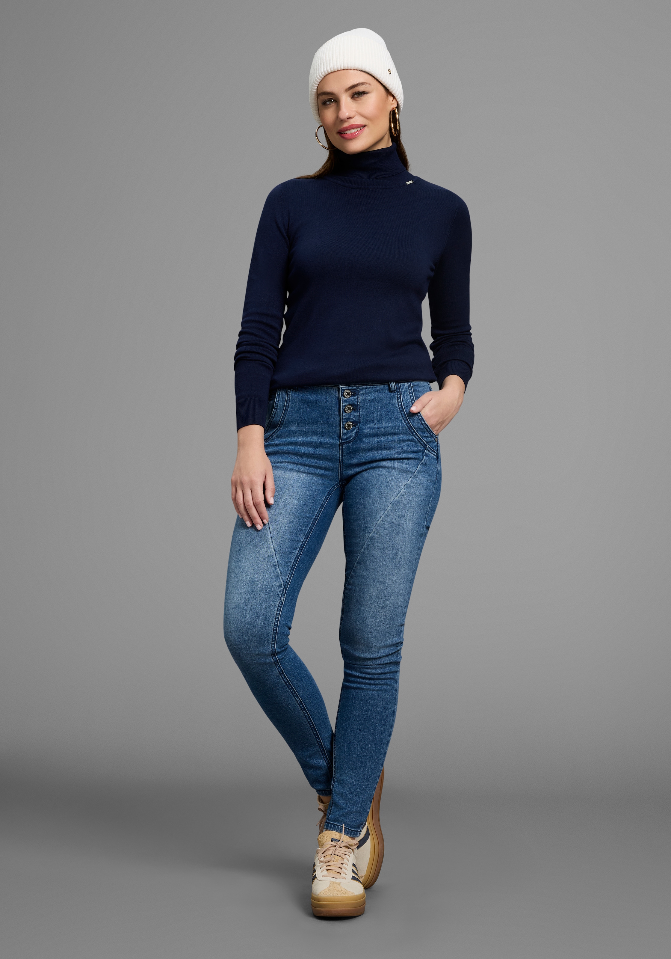 Bruno Banani Skinny-fit-Jeans, mit schrägen Nähten - NEUE KOLLEKTION