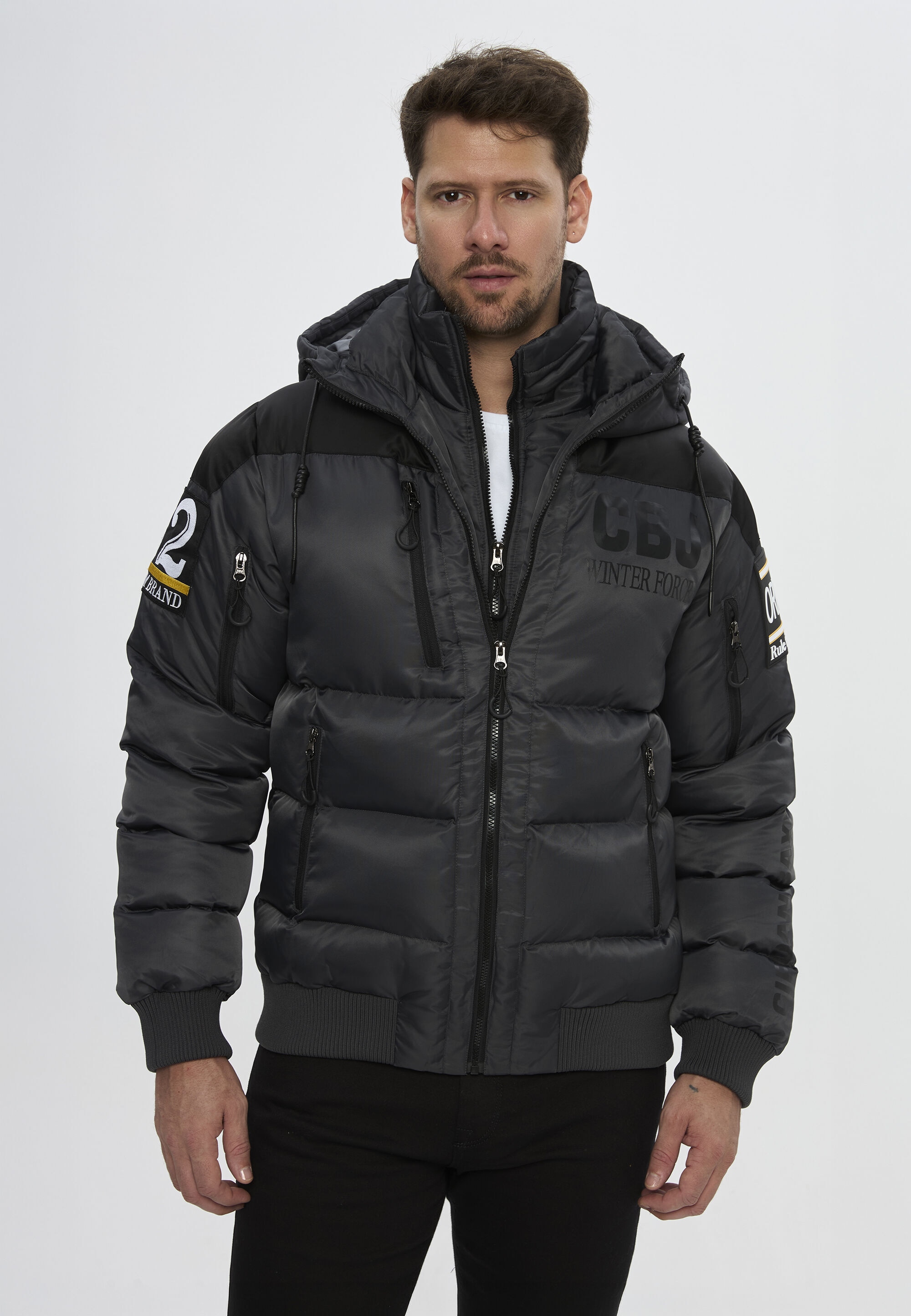 Cipo & Baxx Winterjacke »Winterjacke CM233« mit Kapuze hochwertige Steppjacke für kalte Tage