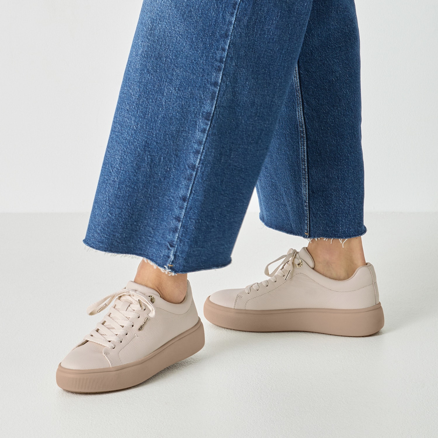 Tamaris Plateausneaker  Freizeitschuh, Halbschuh, Schnürschuh mit Wechselfußbett