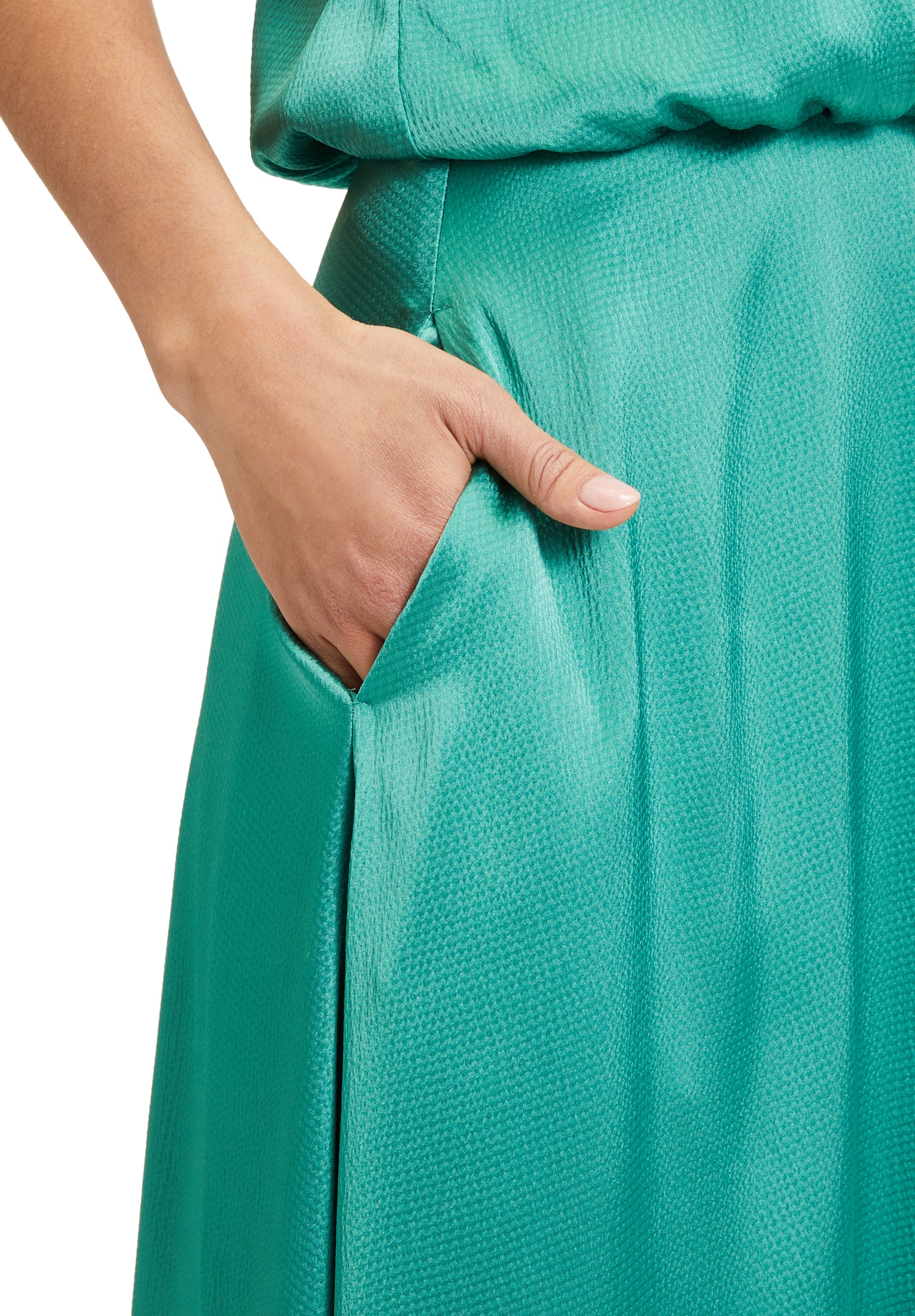 Vera Mont Cocktailkleid »Vera Mont Damen Cocktailkleid mit Stehkragen«, Material