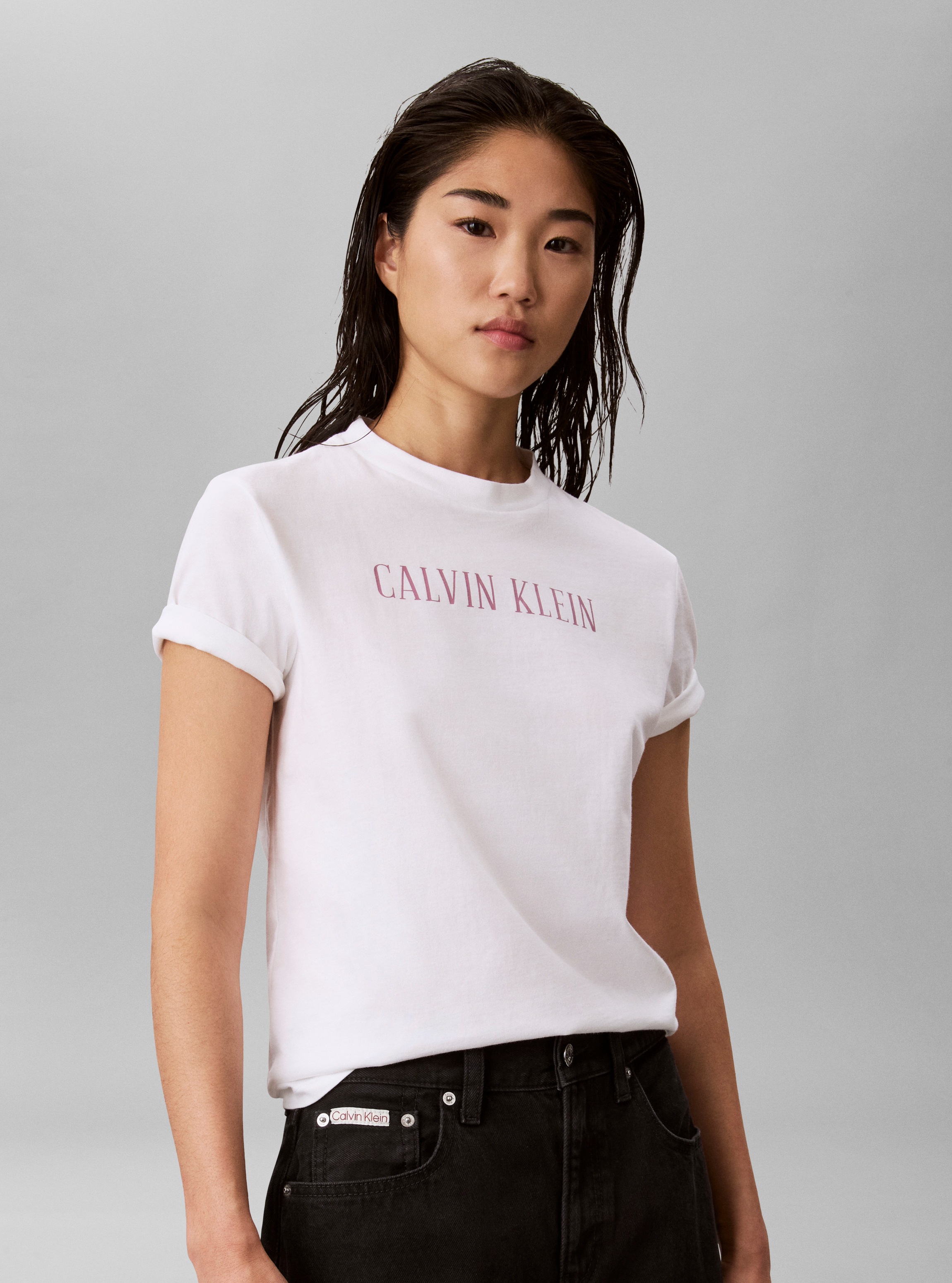 Calvin Klein Jeans T-Shirt Rundhalsausschnitt, Regular Fit, Logoschriftzug