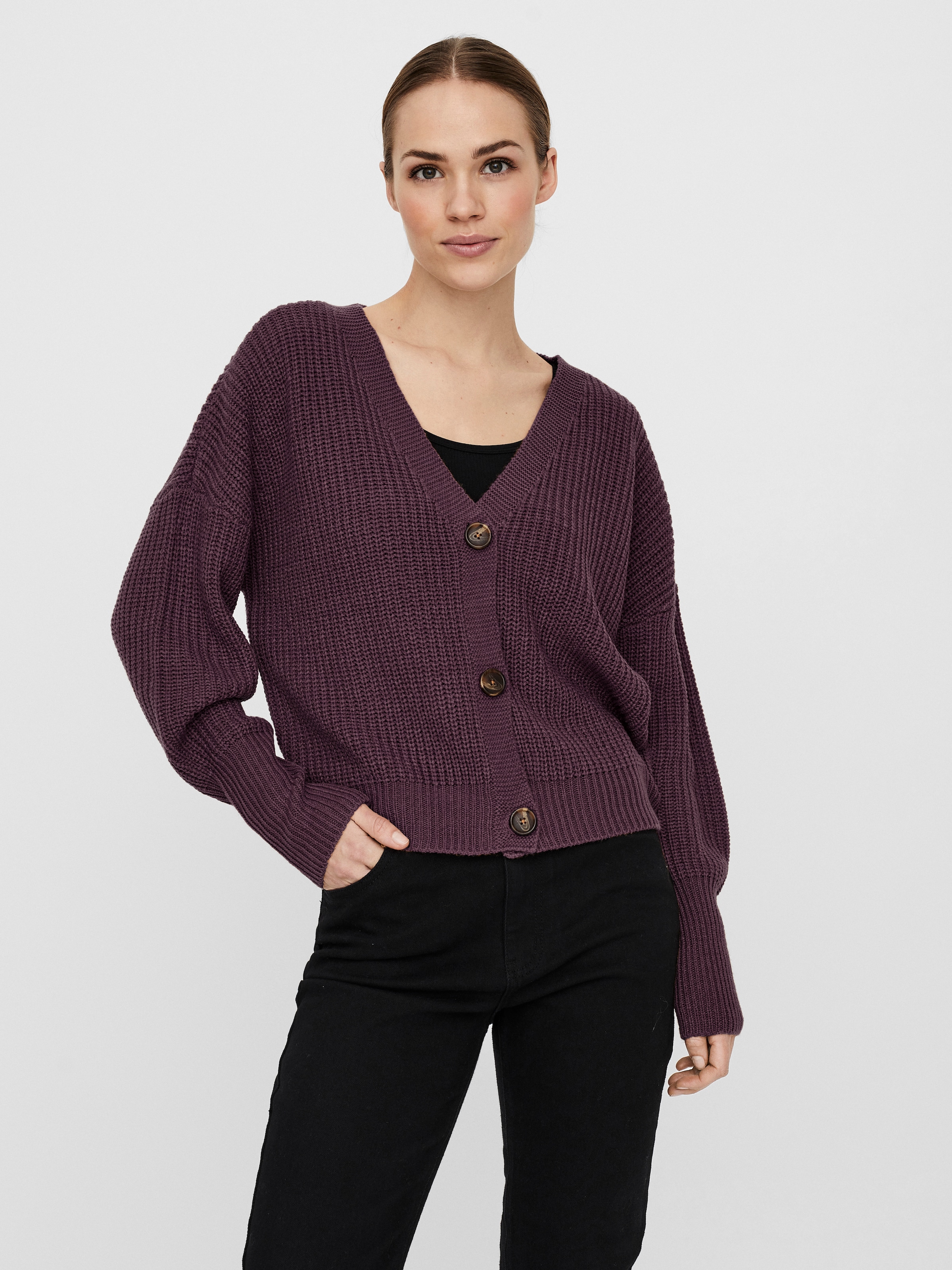 Vero Moda Strickjacke "VMLEA LS V-NECK CUFF CARDIGAN NOOS" mit Knopfleiste günstig online kaufen