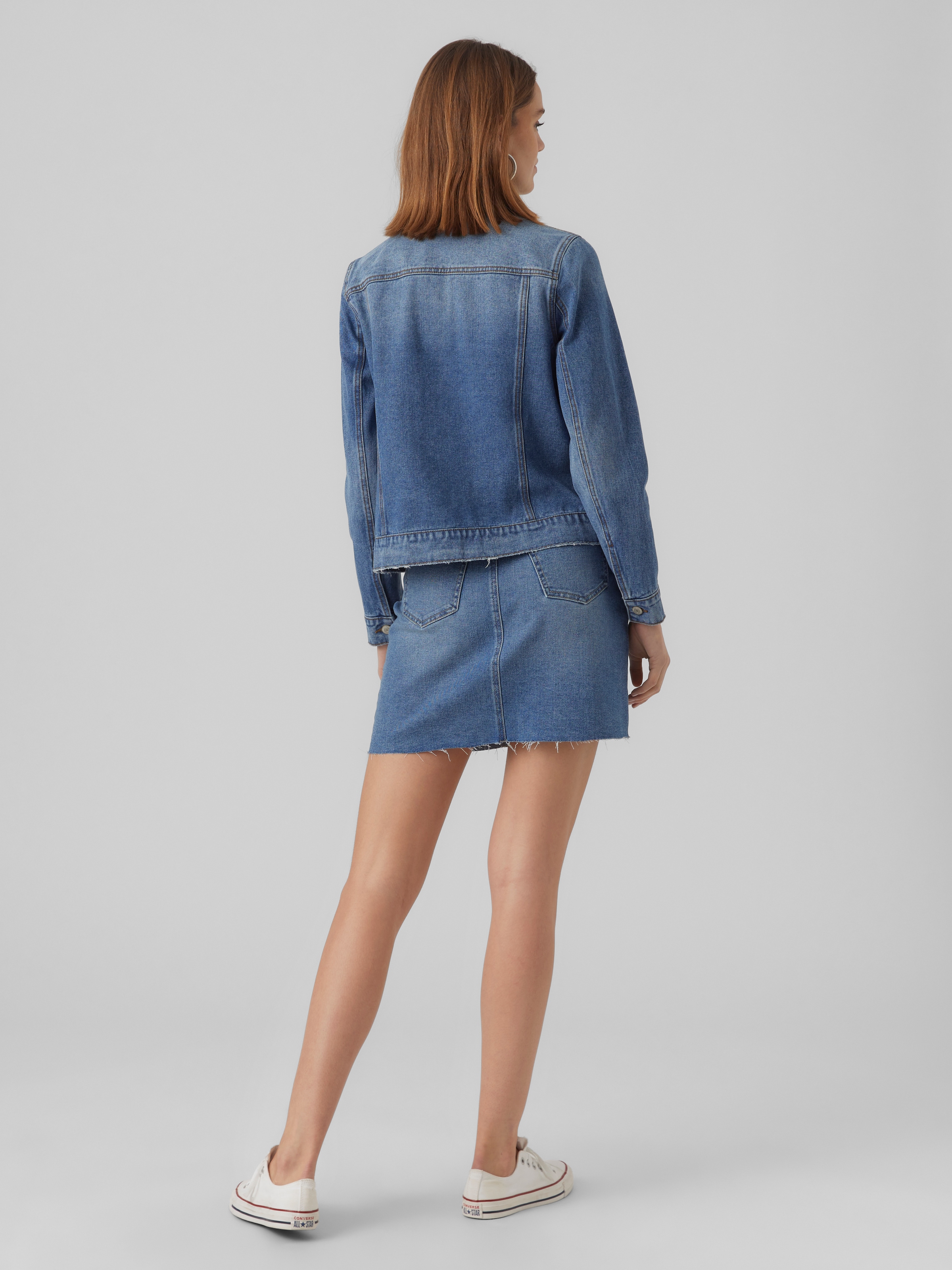 Vero Moda Jeansjacke »VMZORICA LS DENIM JACKET MIX NOOS«, mit leichten Destroyed Effekten