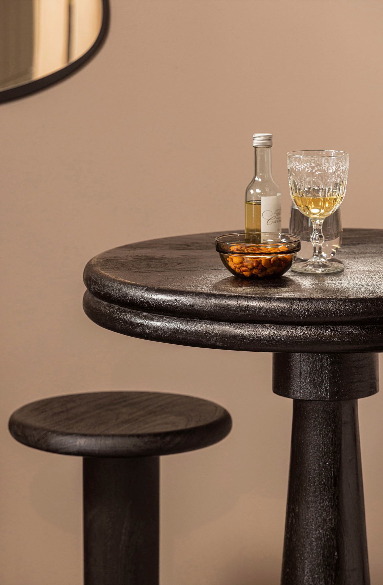 WOOOD Bartisch »Kolby«, aus Mangoholz, H 105 cm x Ø 70 cm