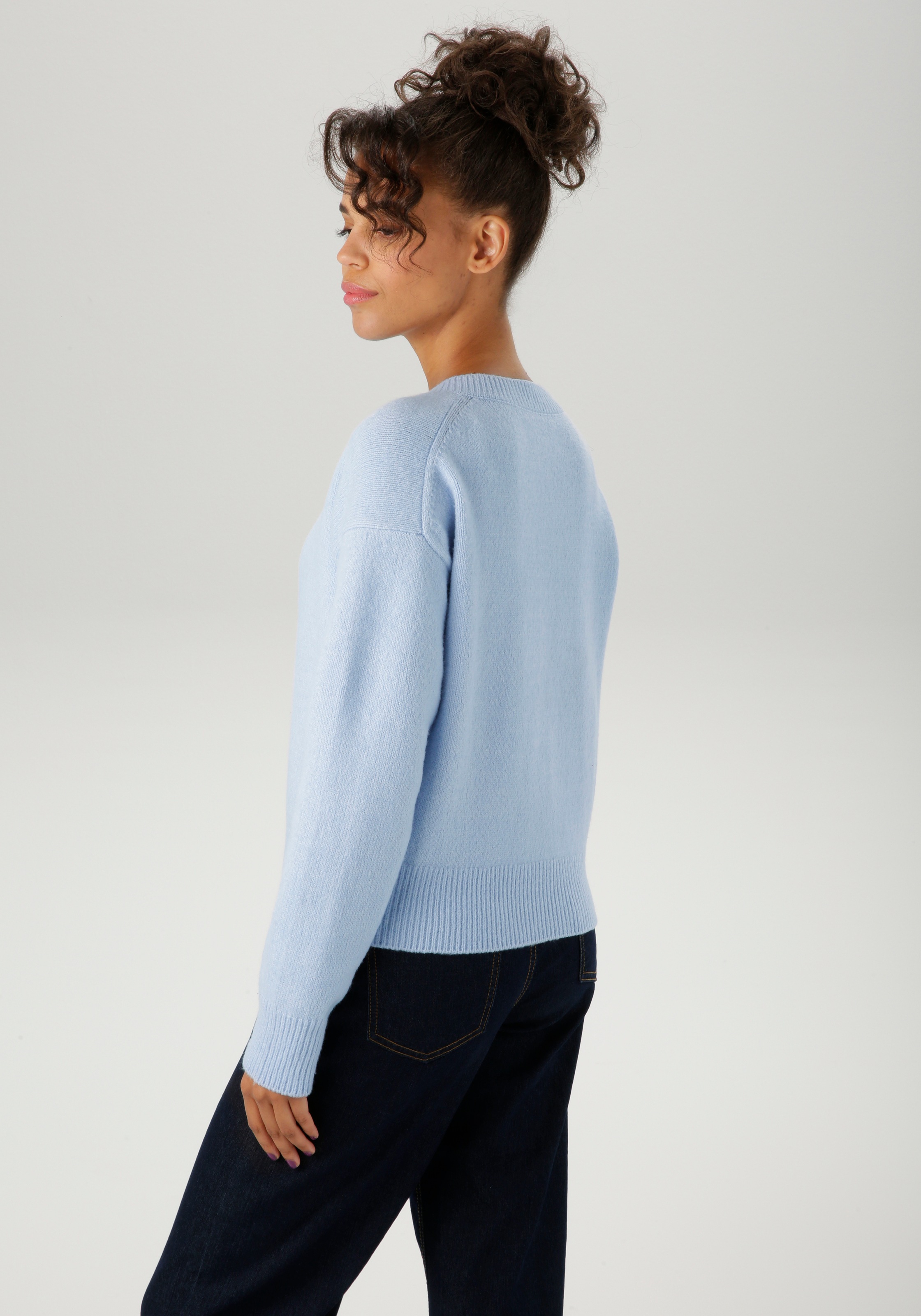 Aniston CASUAL Strickjacke, aus effektvollem Melange-Garn - NEUE KOLLEKTION günstig online kaufen
