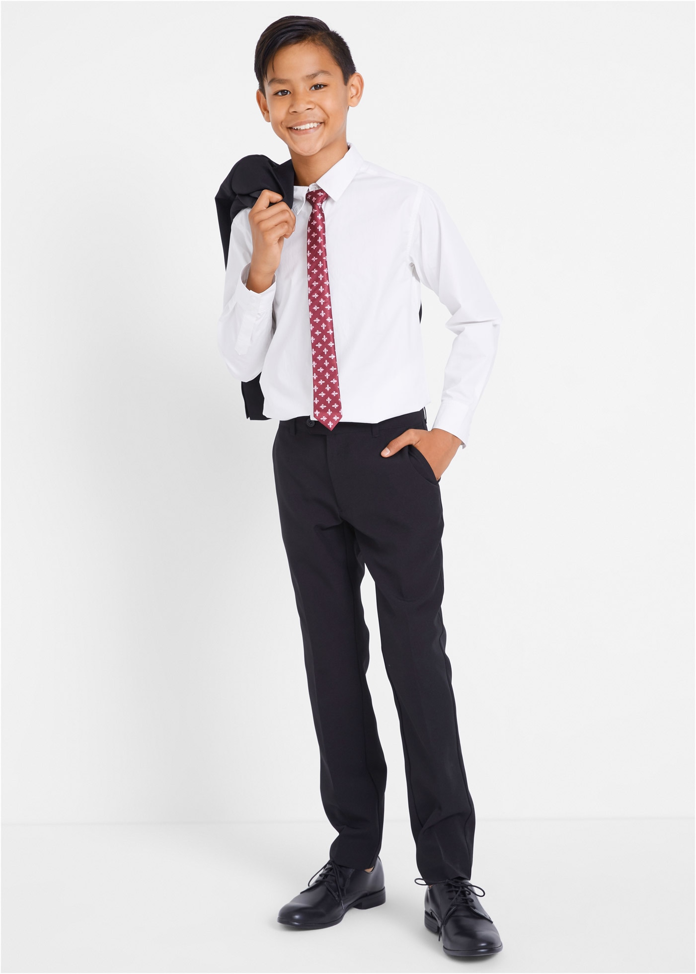 bonprix Set, 4 tlg. normal bestehend aus Hose mit verstellbarem Bund, Hemd, Sakko und Krawatte