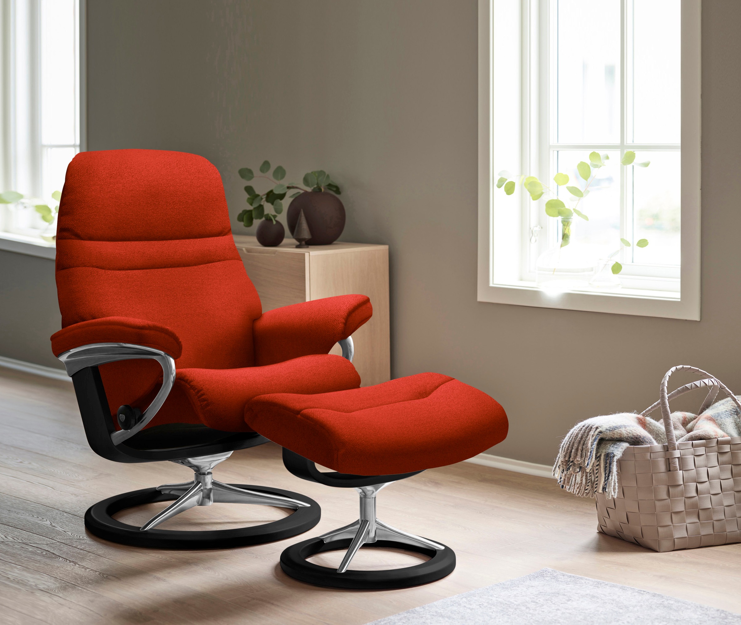 Stressless® Relaxsessel »Sunrise«, (Set, Relaxsessel mit Hocker), mit Signature Base, Größe M, Gestell Schwarz
