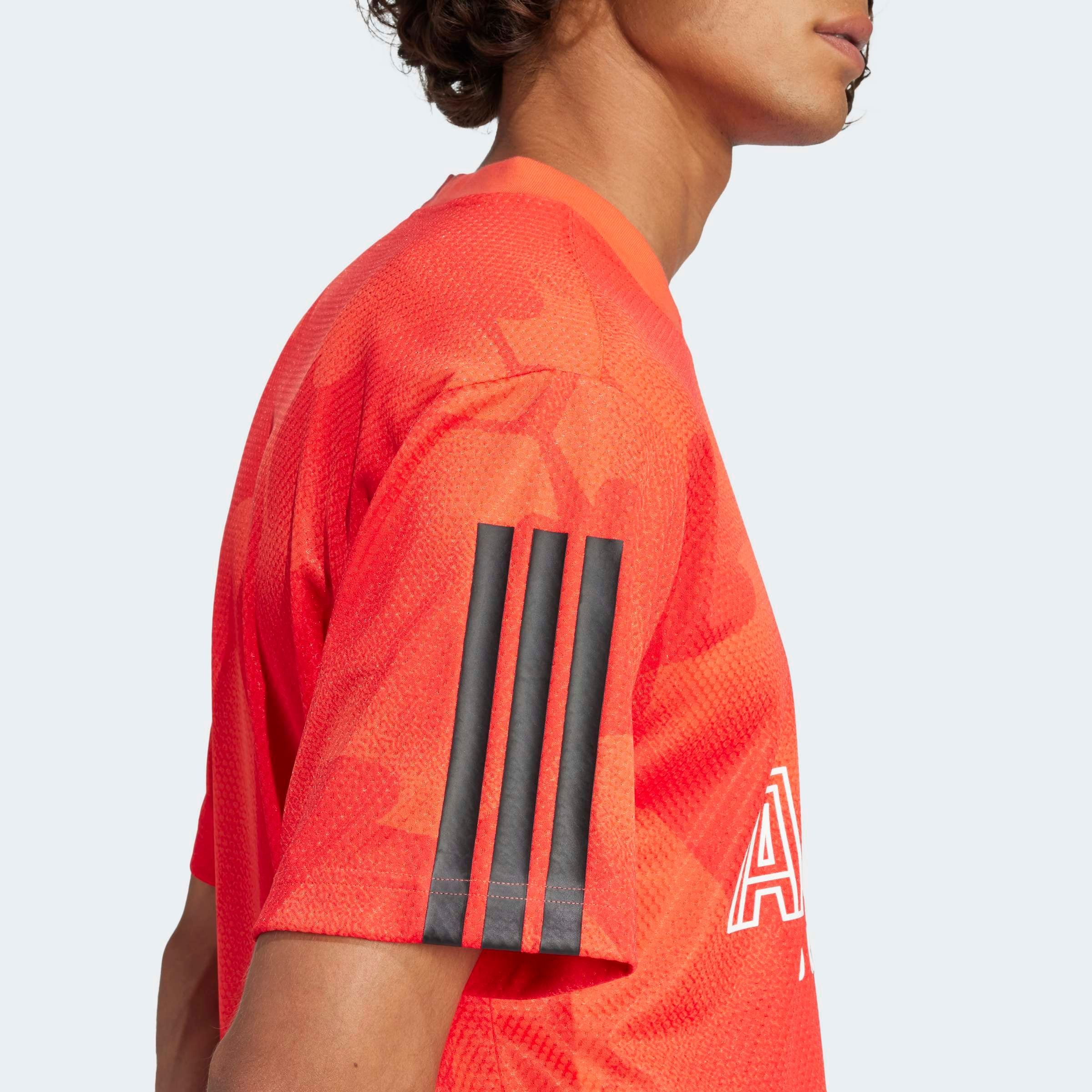 adidas Sportswear T-Shirt »M TIRO NP TEE« sportlicher Schnitt, kurze Ärmel, mit Grafik und Allover-Print