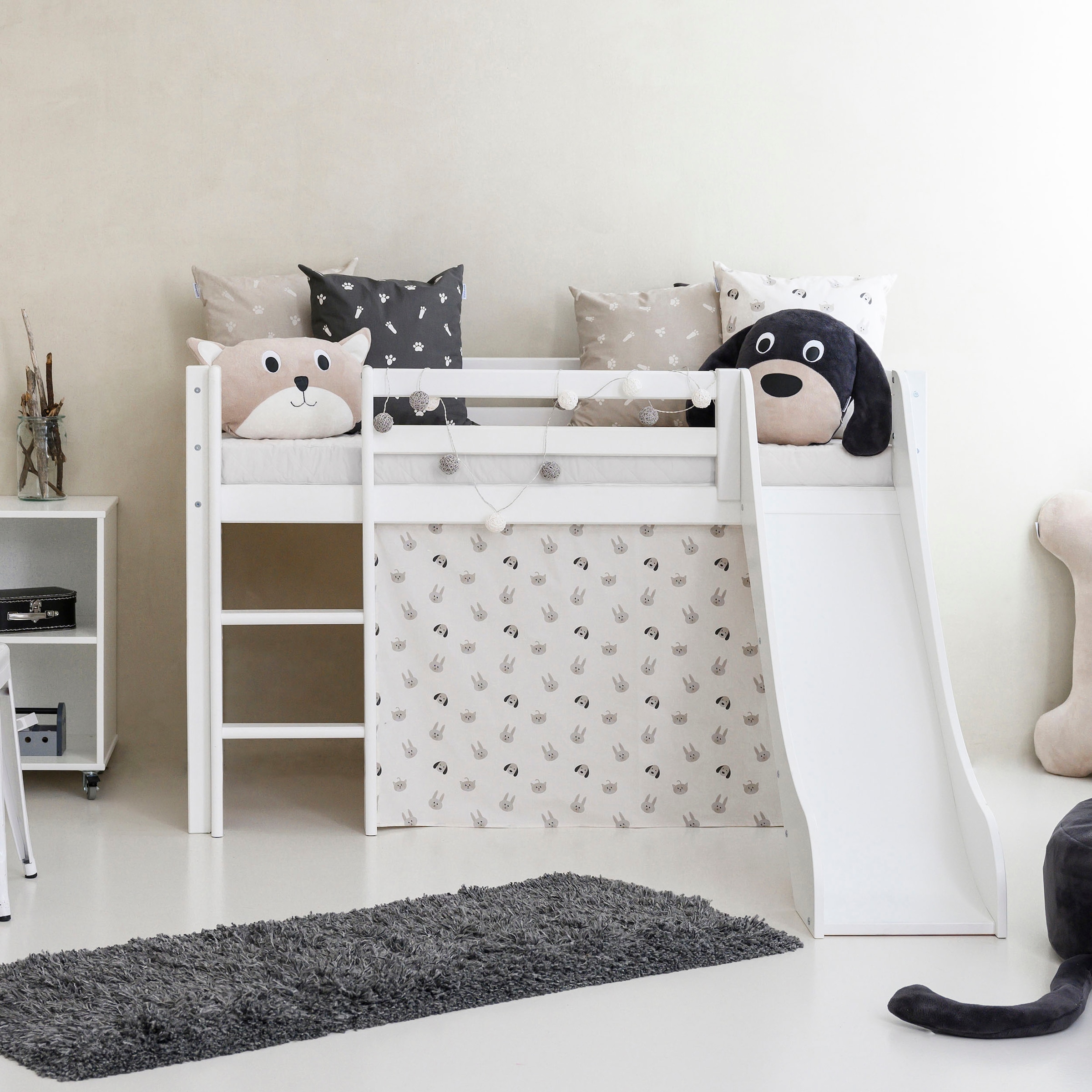 Hoppekids Hochbett »Pets«, mit Rutsche, Vorhang und wahlweise Matratze
