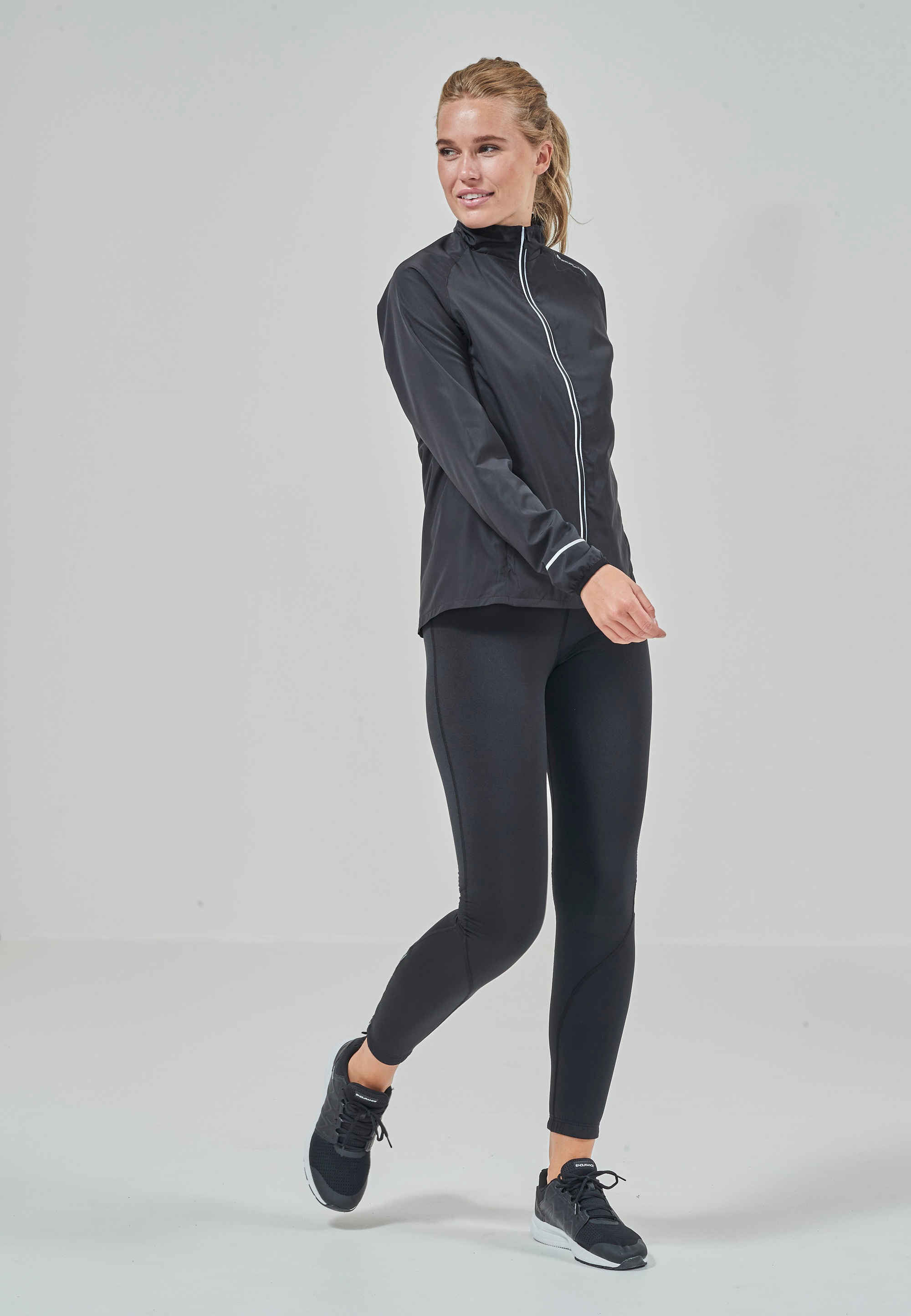 ENDURANCE Laufjacke »Shela«, mit hoher Atmungsaktivität