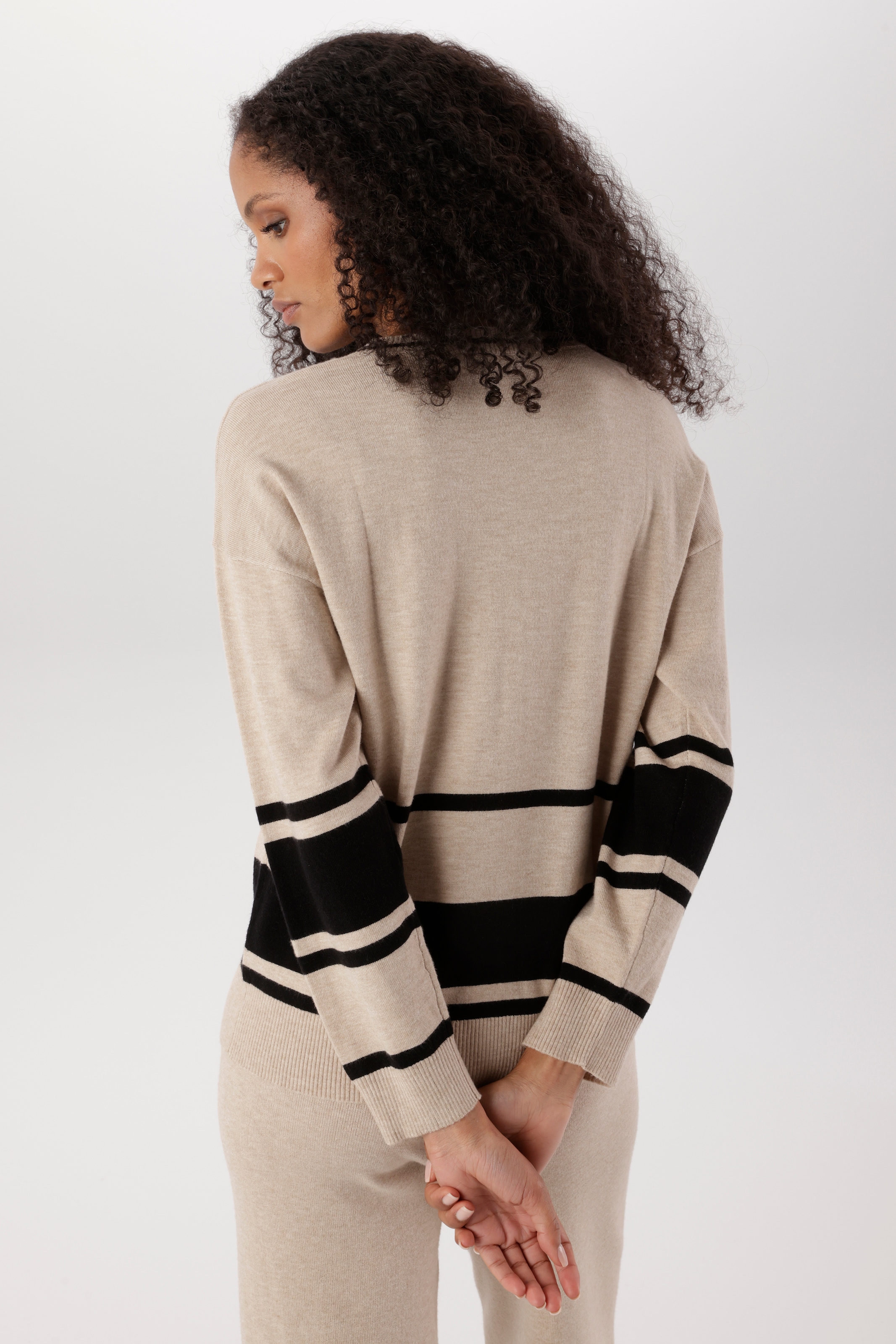 Aniston SELECTED Strickpullover Kombination aus breiter und schmaler Ringelmusterung - NEUE KOLLEKTION