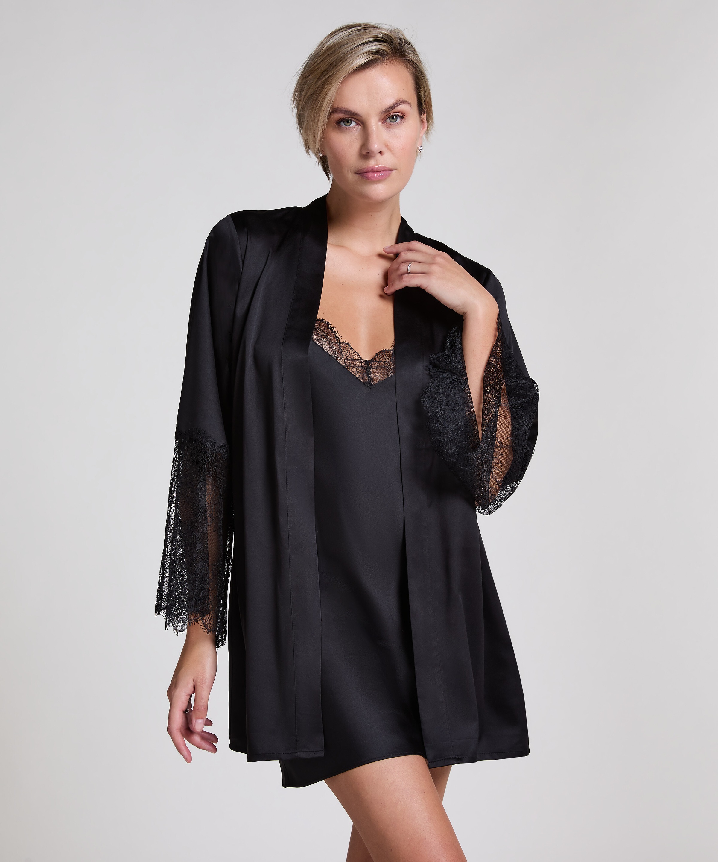 Hunkemöller Bademantel »Satin Kimono«