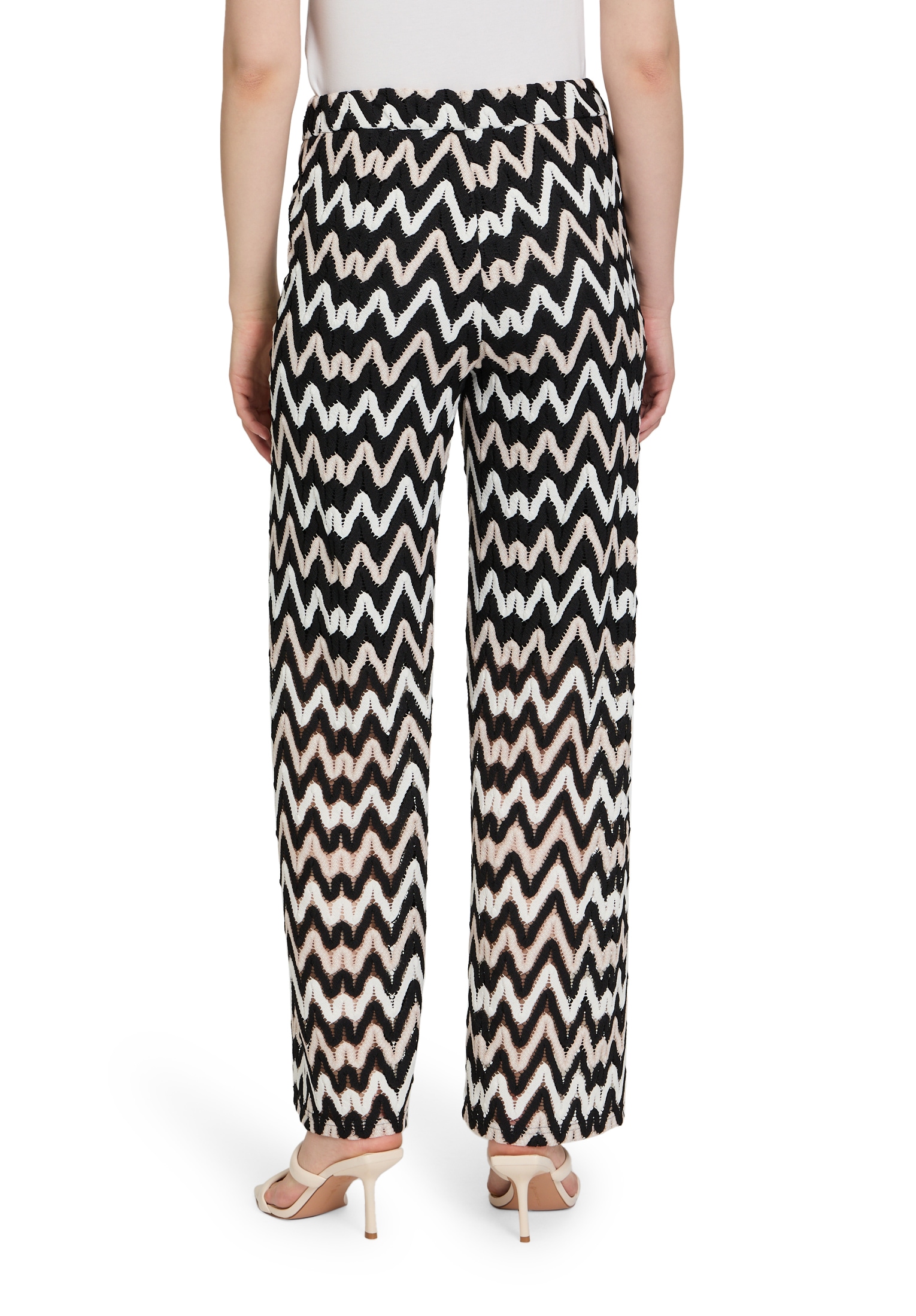 Betty&Co Schlupfhose »Betty & Co Schlupfhose mit Struktur«, Material