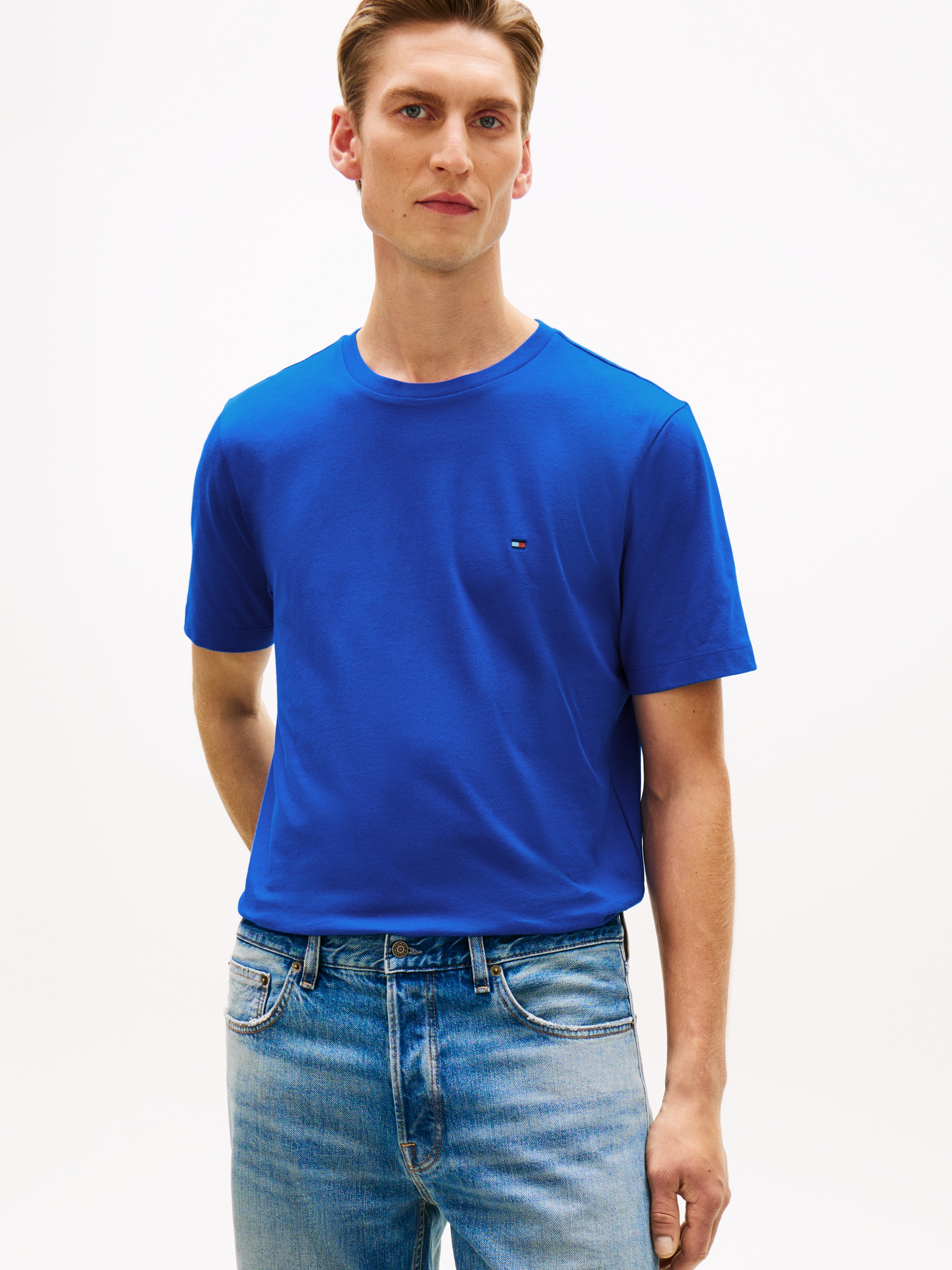 Tommy Hilfiger T-Shirt "ESSENTIAL REG FIT SOLID TEE mit Stickerei und Rundh günstig online kaufen