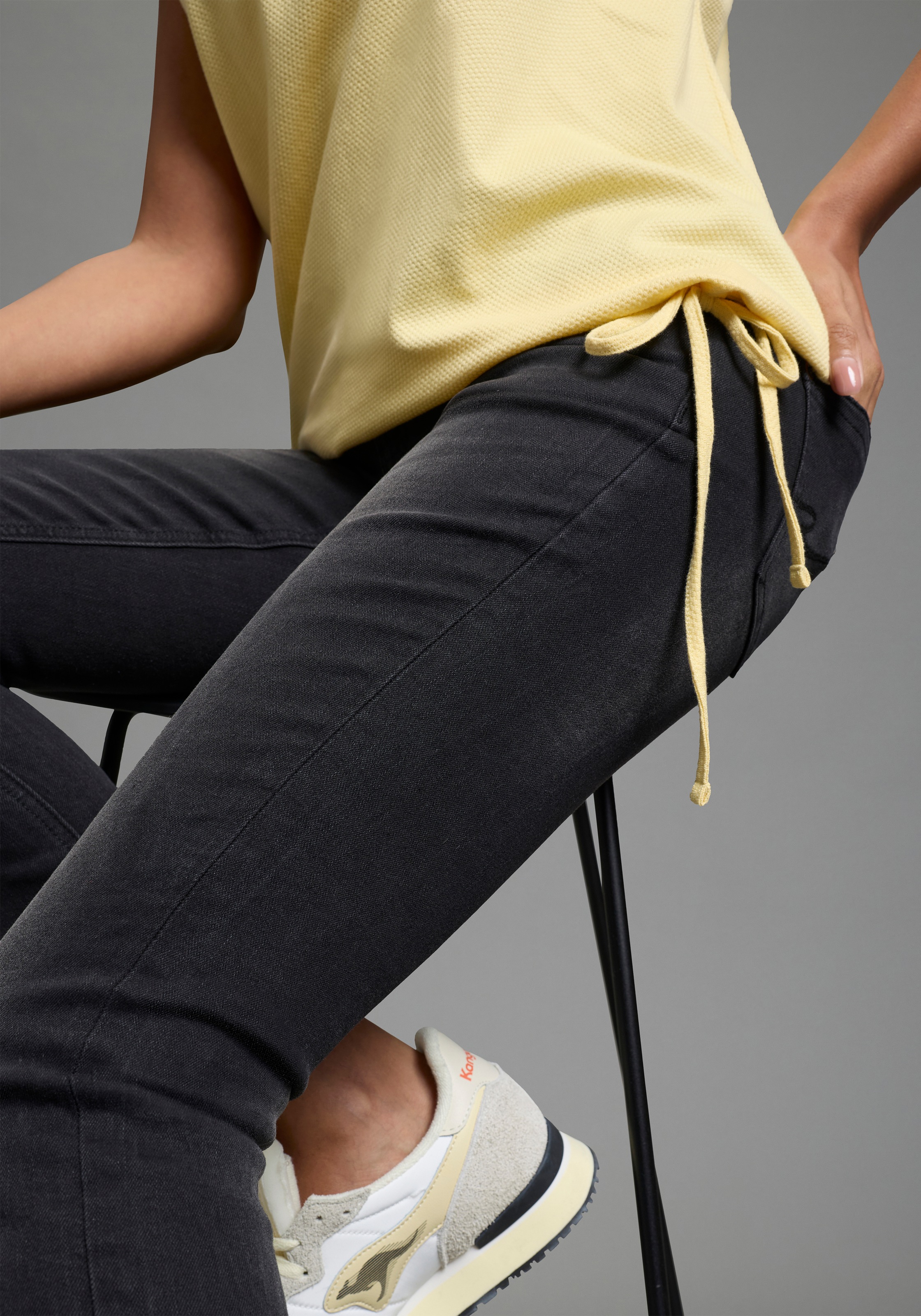 Thumbnail - Flashlights T-Shirt aus Struktur-Jersey mit Tunnelzug