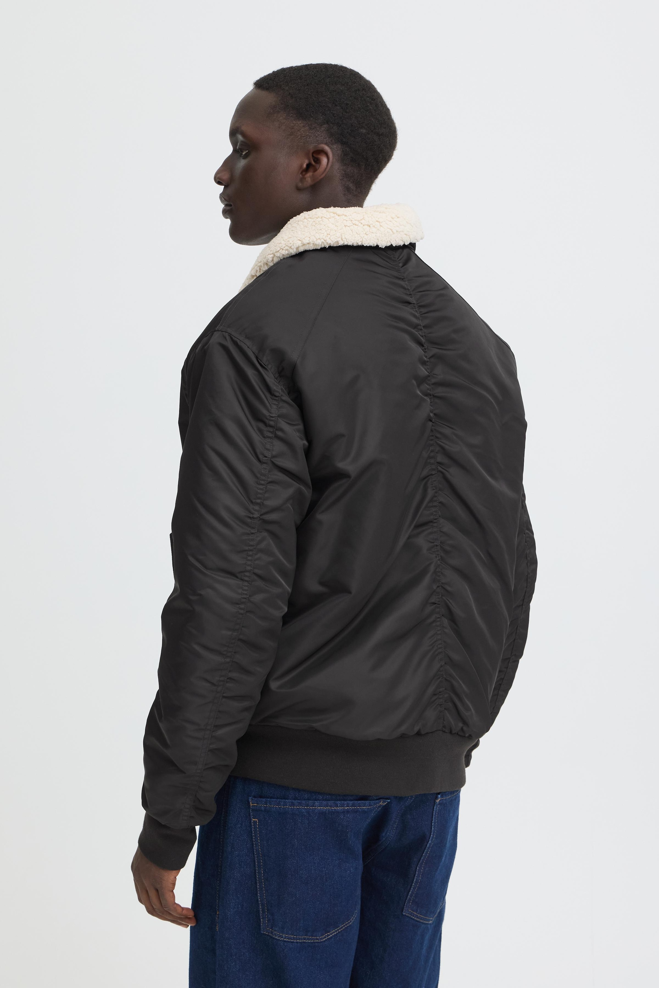 Blend Bomberjacke »BHGATLIN BOMBER JKT« Kunstfaser, loose fit