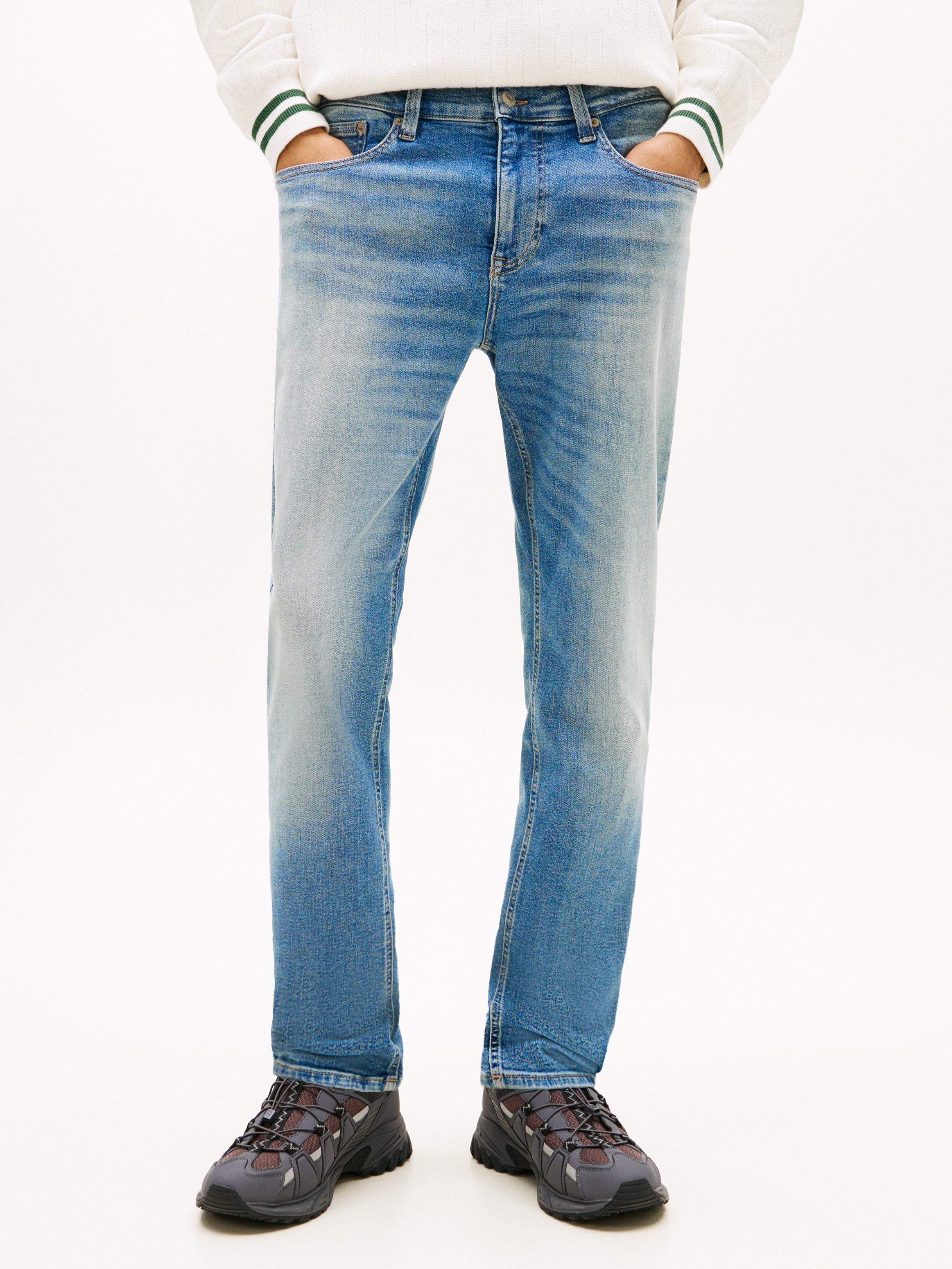 Tommy Jeans Slim-fit-Jeans "AUSTIN SLIM TAPERED" mit Whisker-Effekt günstig online kaufen