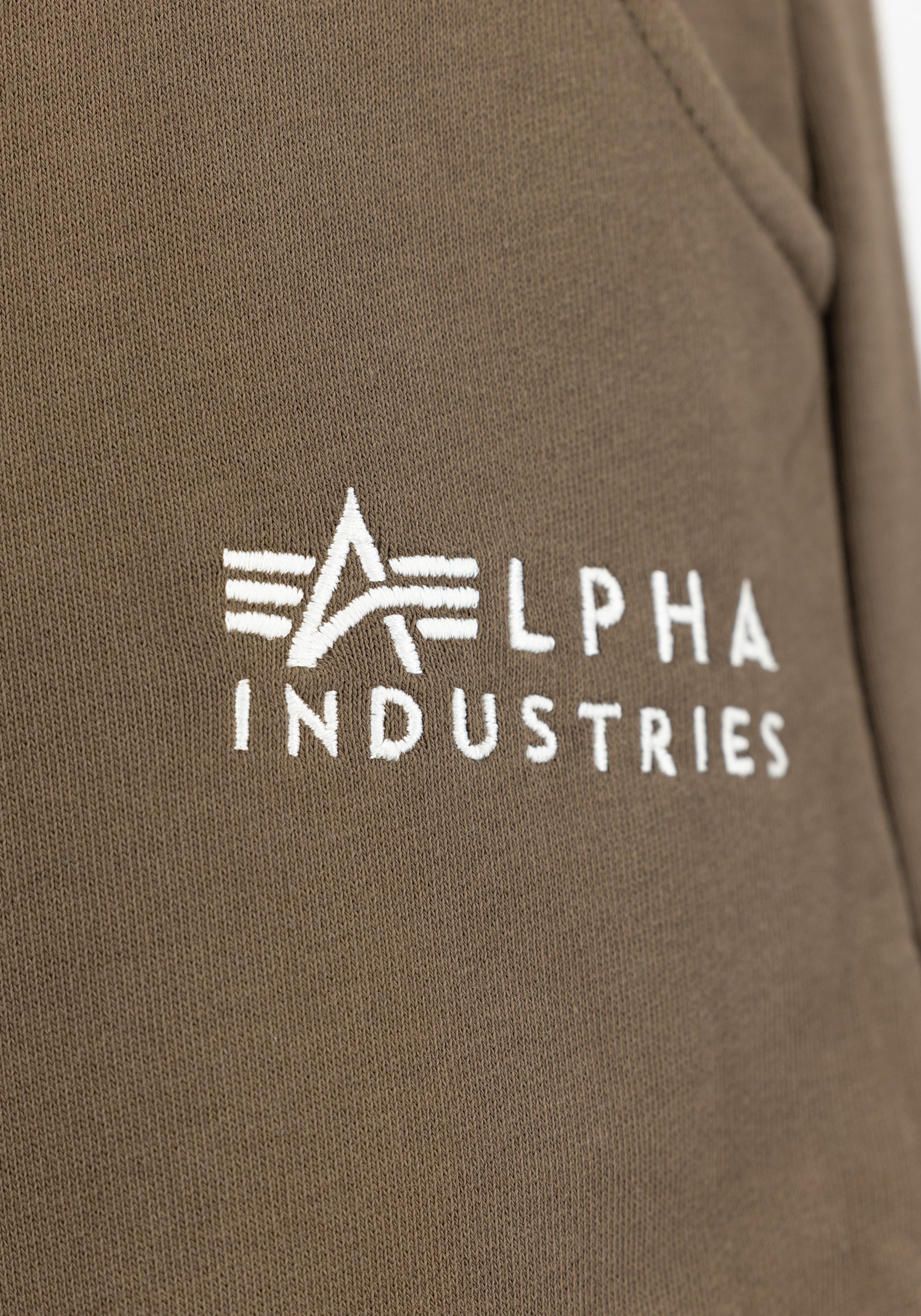 Alpha Industries Jogginghose »Alpha Industries Men - Jogger Organics EMB Jogger«