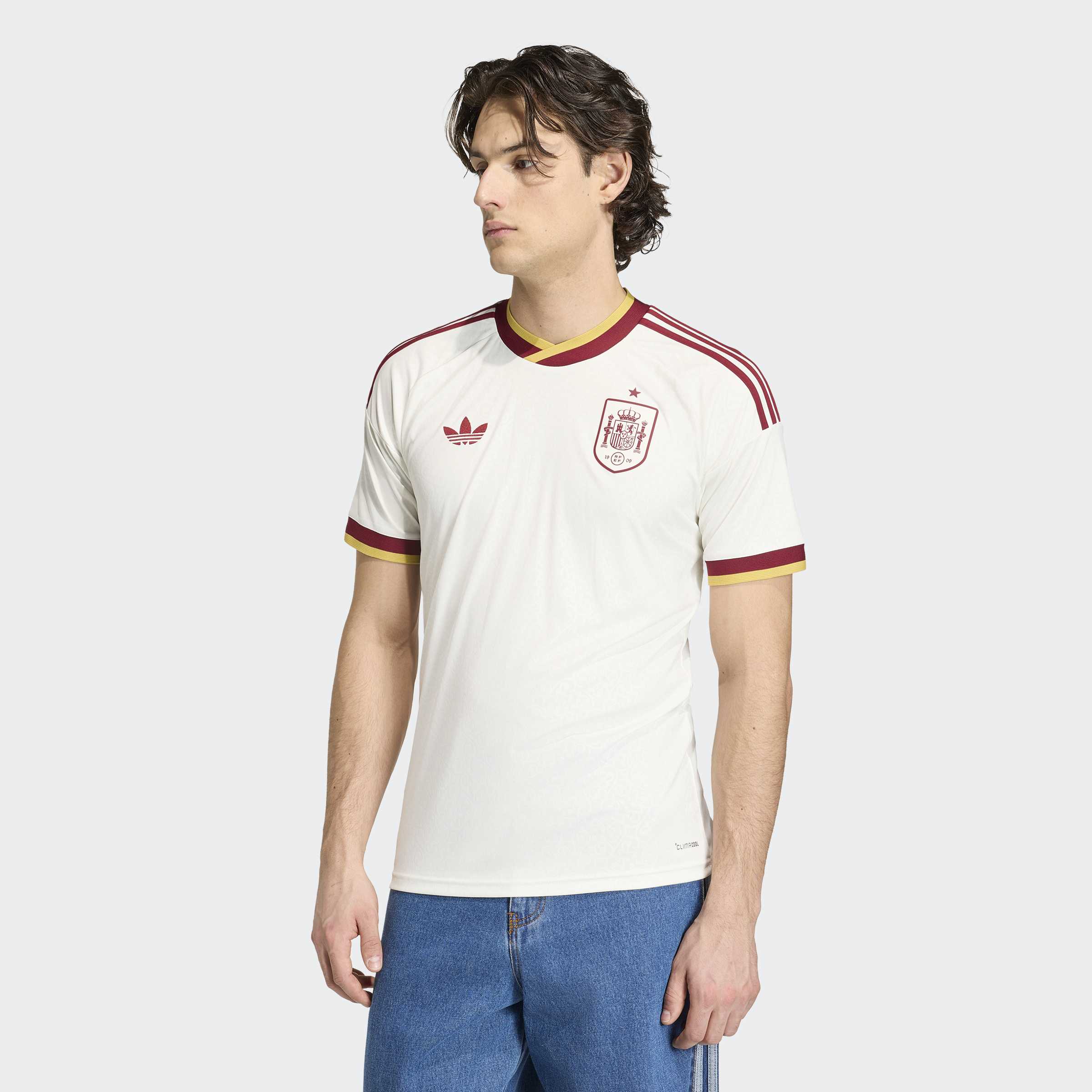 adidas Performance Fußballtrikot "SPANIEN 26 AUSWÄRTSTRIKOT" mit schmalem Schnitt, mit Climacool Technologie