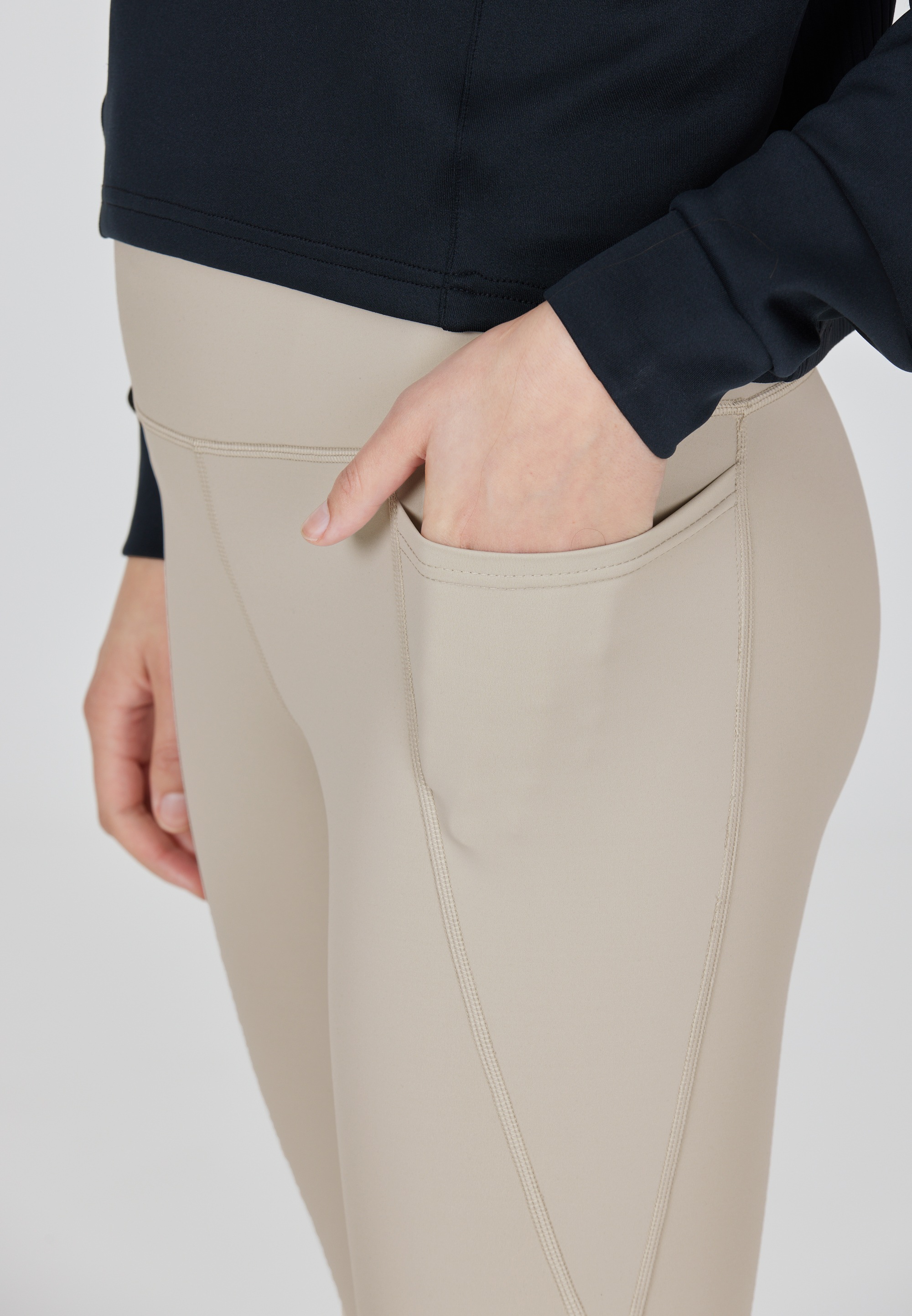 ATHLECIA Trainingstights »Aliya«, im stretchy Design mit flachen Nähten