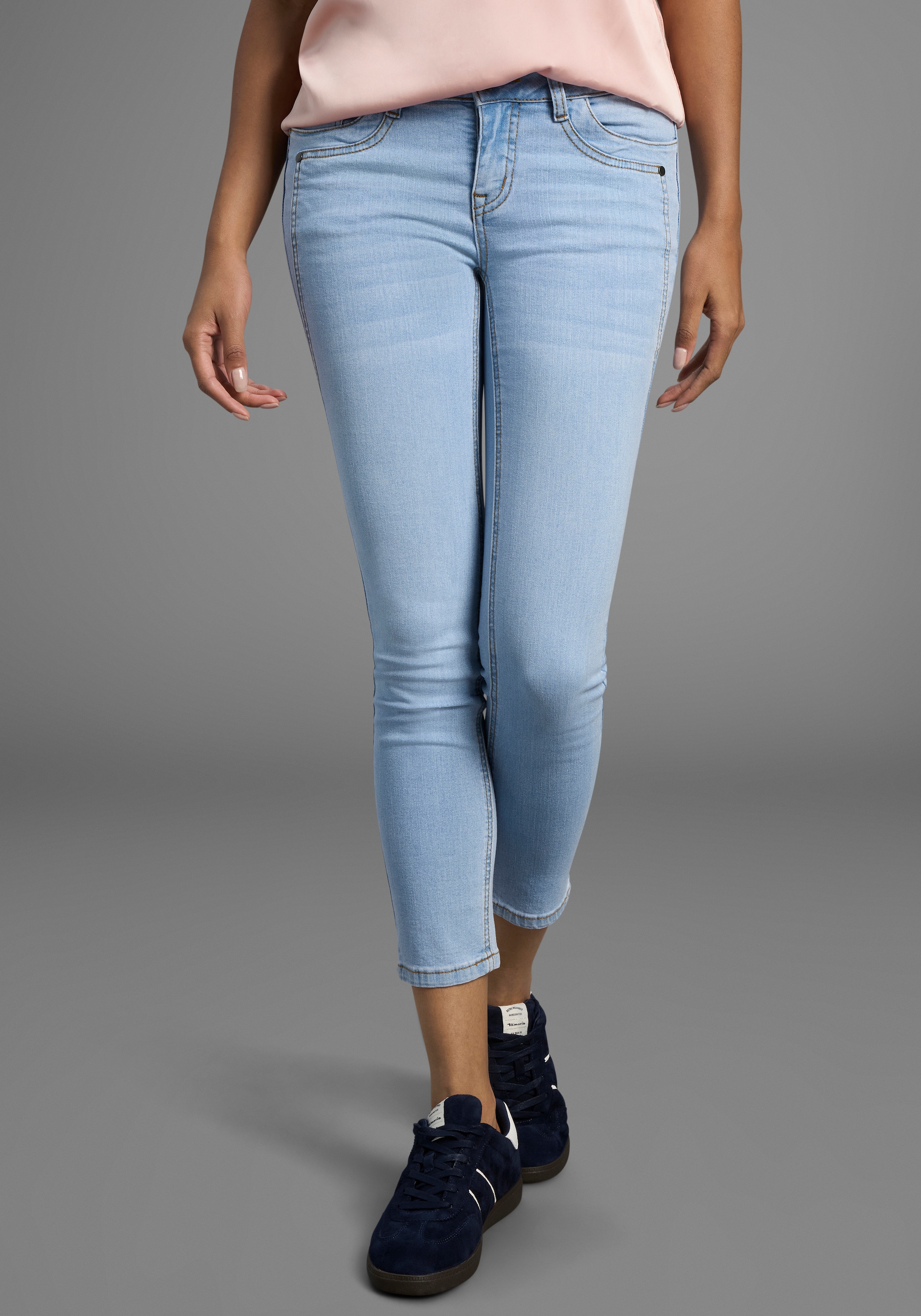 Arizona 7/8-Jeans "mit Keileinsätzen", extra-enger Schnitt, Used-Look-Wasch günstig online kaufen