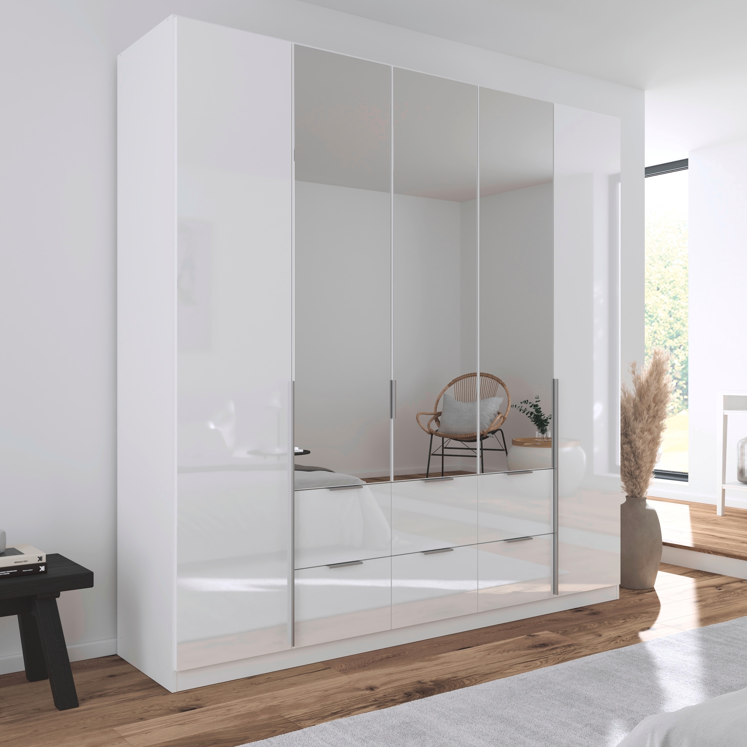 rauch Drehtürenschrank »Kleiderschrank Schrank Garderobe AGORDO mit Dekor- oder Hochglanzfront«, (in zwei Griff-Farben mit Dekor- oder Hochglanzfront), mit Außenschubkästen, in 6 Breiten und 2 Höhen MADE IN GERMANY