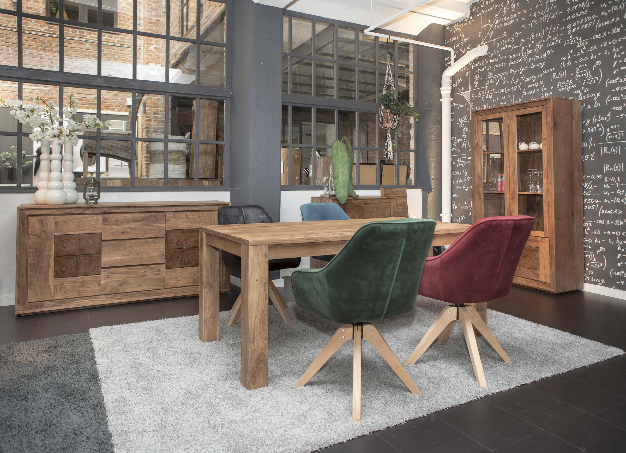 Gutmann Factory Vitrine »Timber«, aus massivem Akazienholz mit vier Türen, Höhe 190 cm