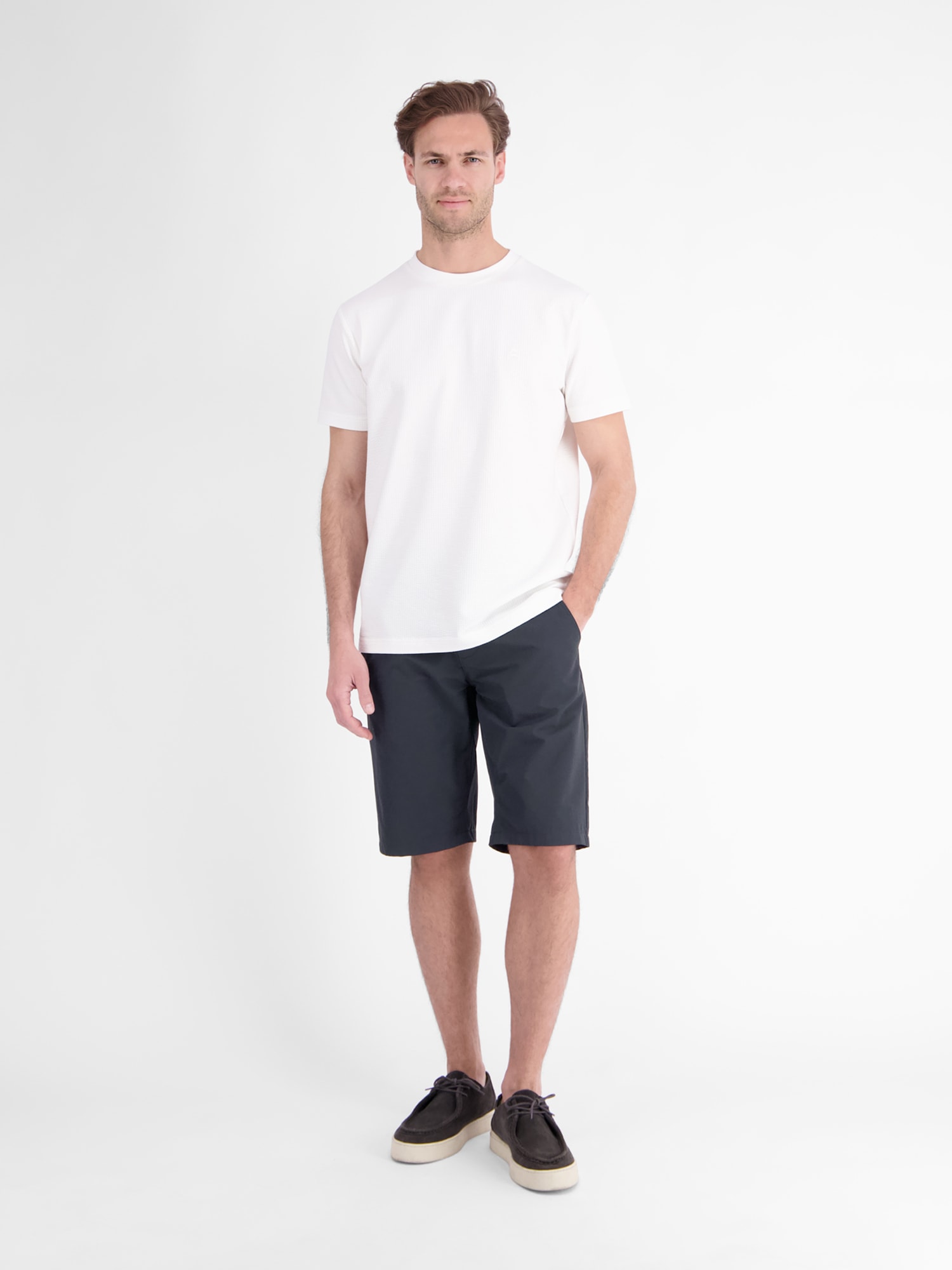 LERROS Chinoshorts »Sportliche Chino-Shorts aus flexiblem Nylon-Mix«