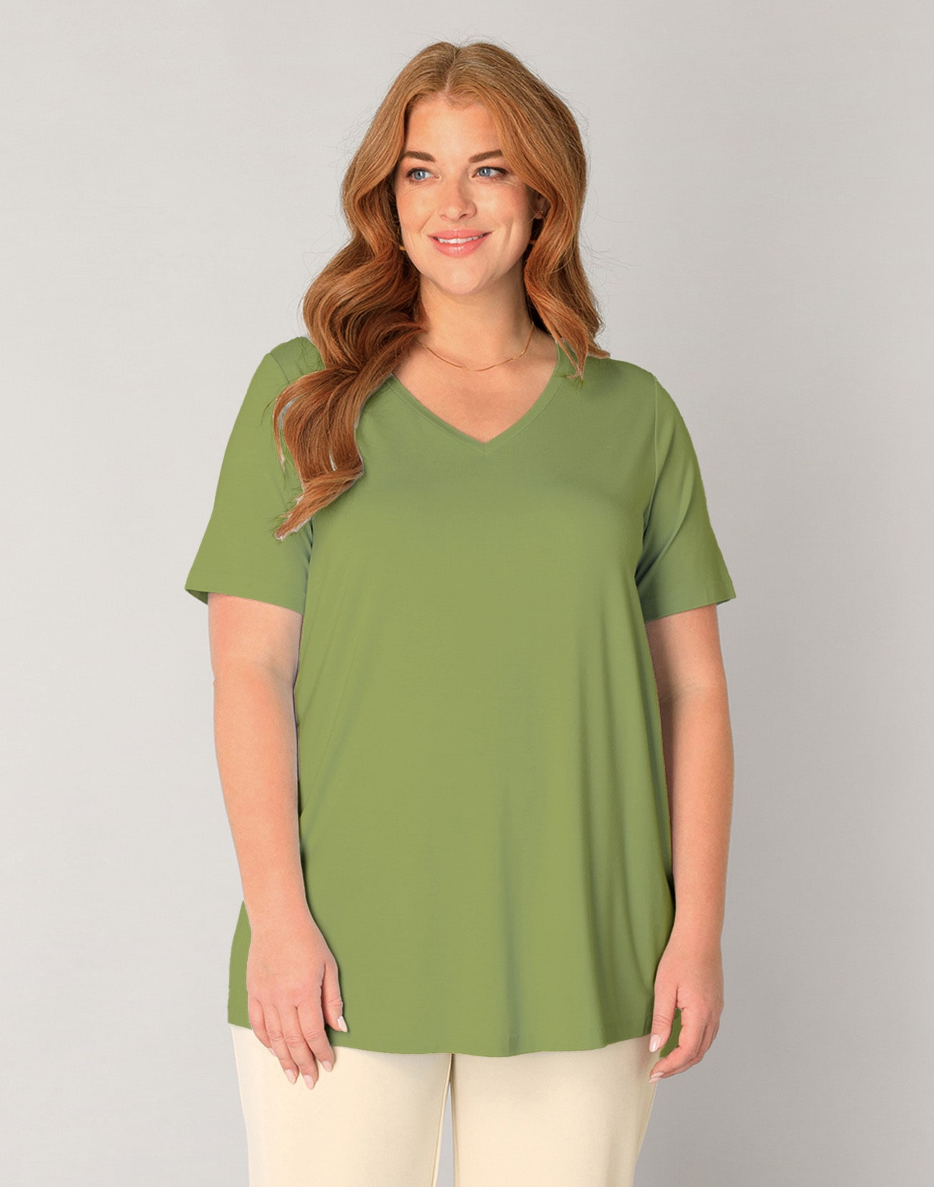 Base Level Curvy T-Shirt "Alba" Große Größen